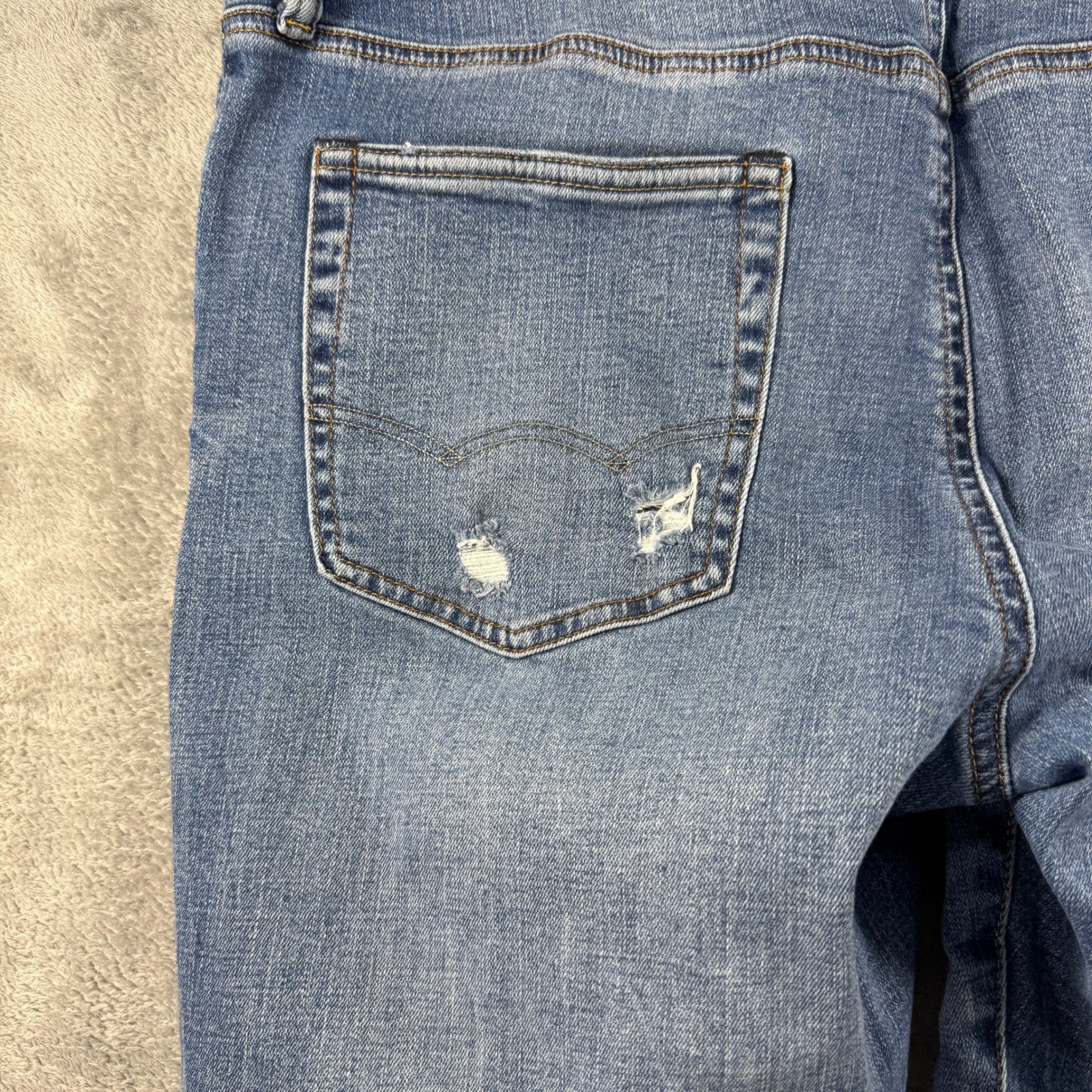 American Eagle Airflex+ Distressed Ripped Jeans Mens 36×30 Medium Wash Blue