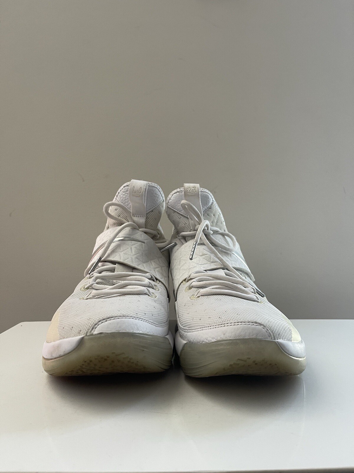Nike Zoom LeBron 14 ‘Time to Shine’ Size 14 860631-900