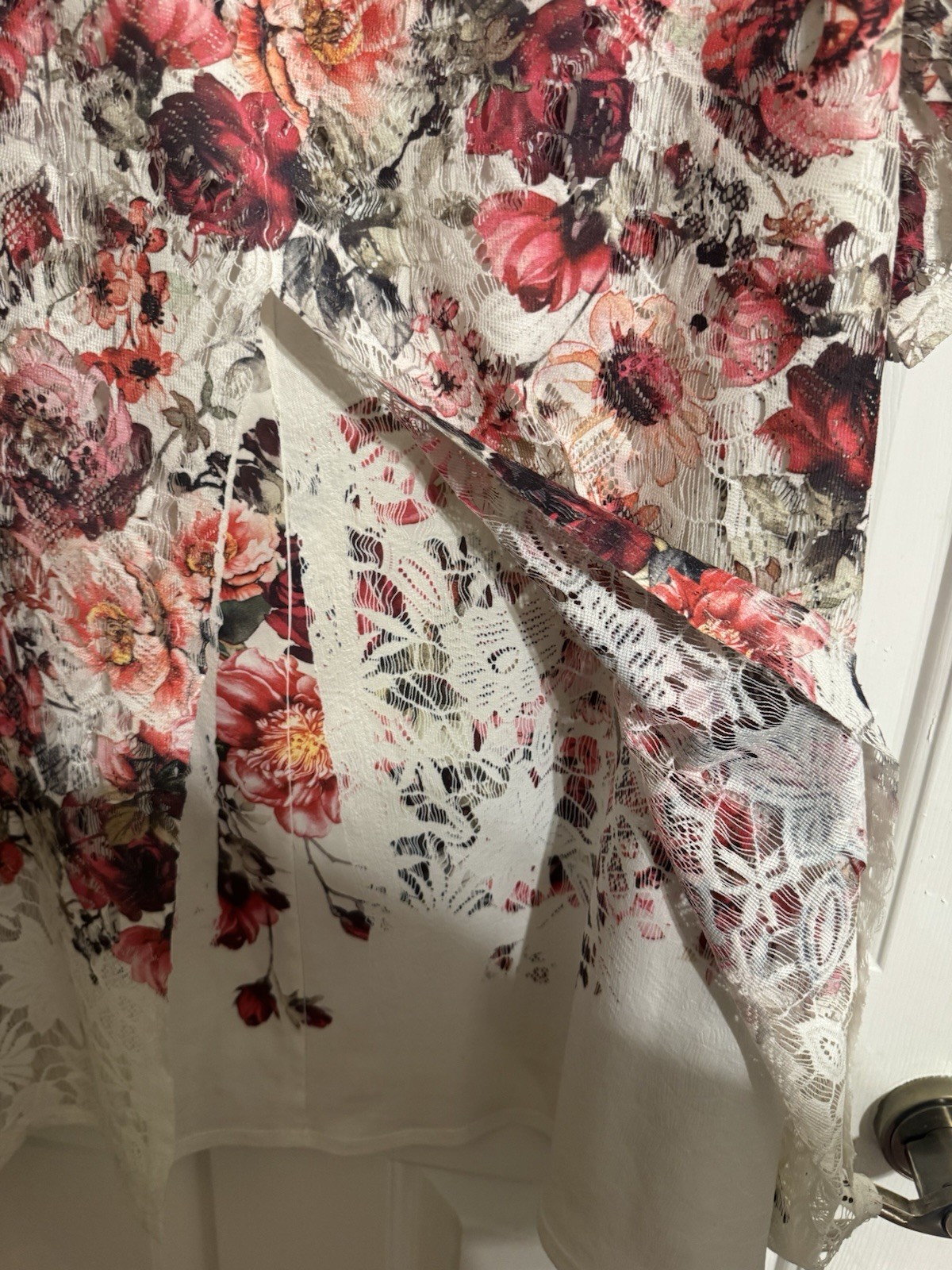LACE OVERLAID BLOUSE-IVORY & MULTICOLOR FLORAL-POLYESTER–BEAUTIFUL-PLUS SIZE