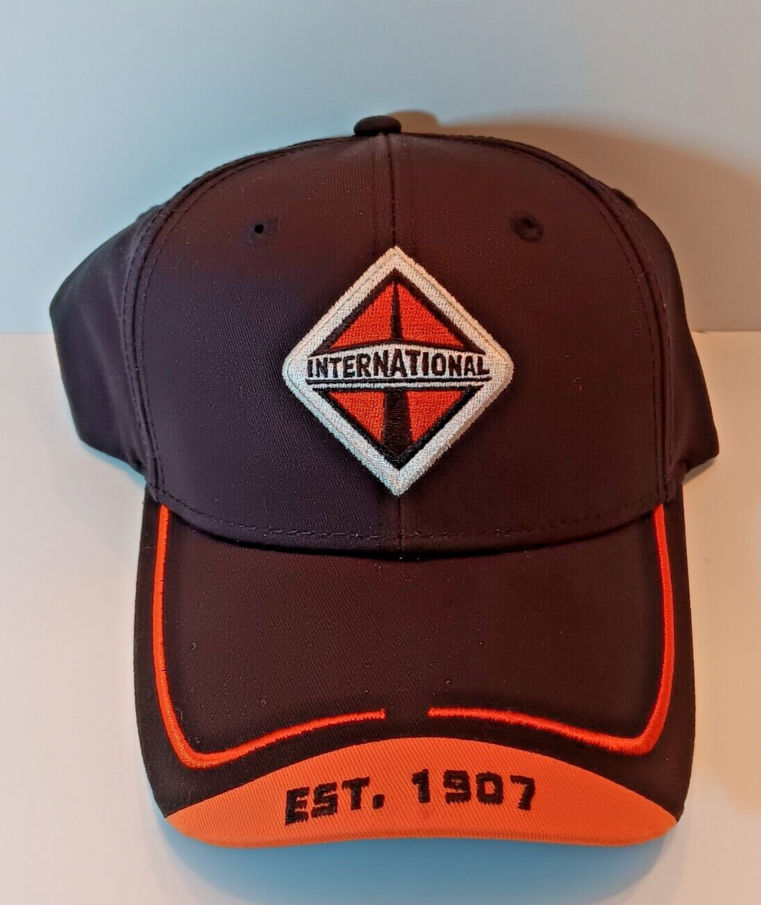INTERNATIONAL Logo Trucker/ Tractor Velcro Back Hat Black Adjustable , new