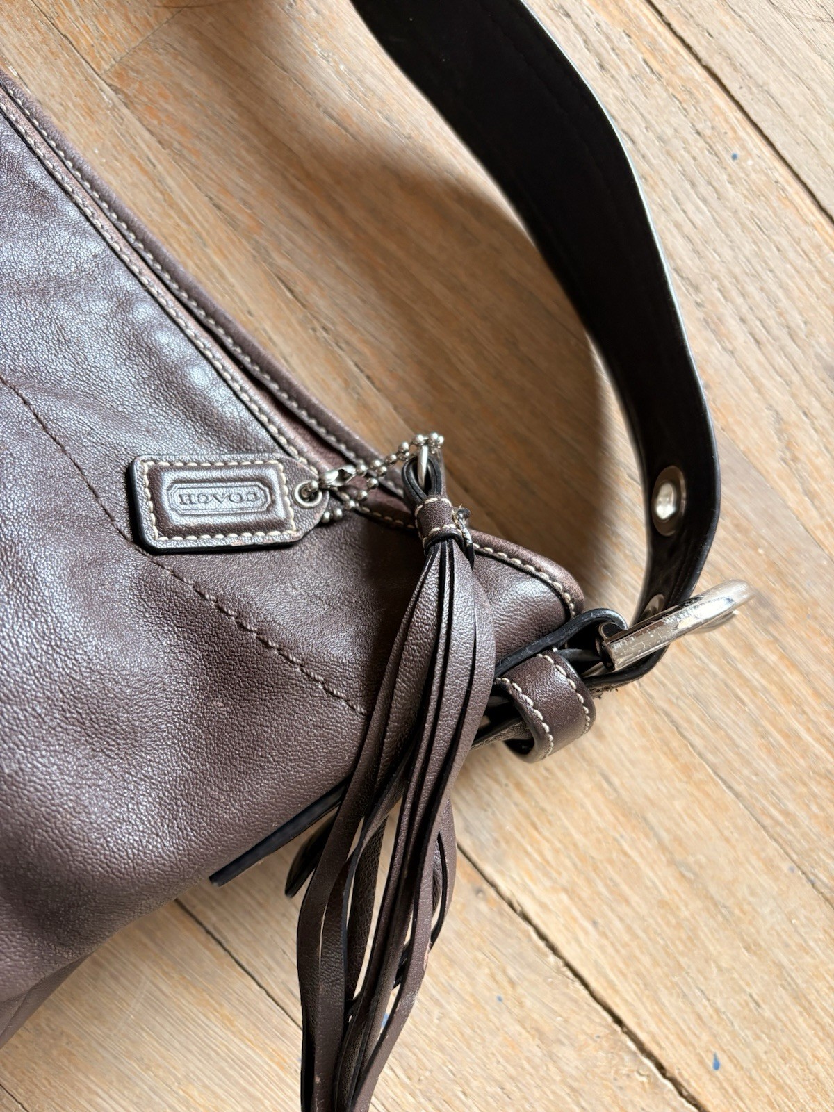 Coach Brown Leather Hobo Shoulder Bag Tassel Stitching Accent Classic