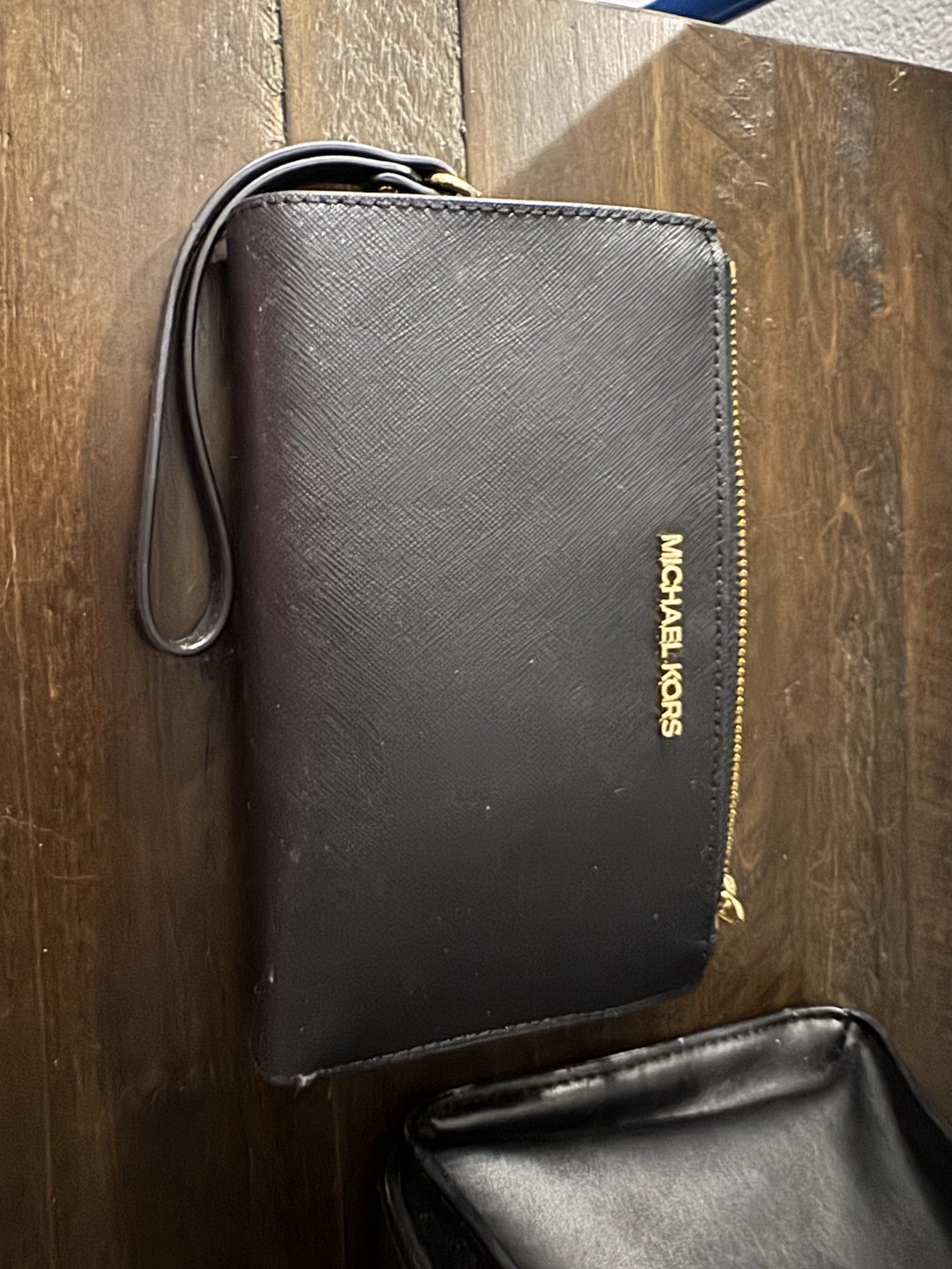 Michael Kors purse and wallet set