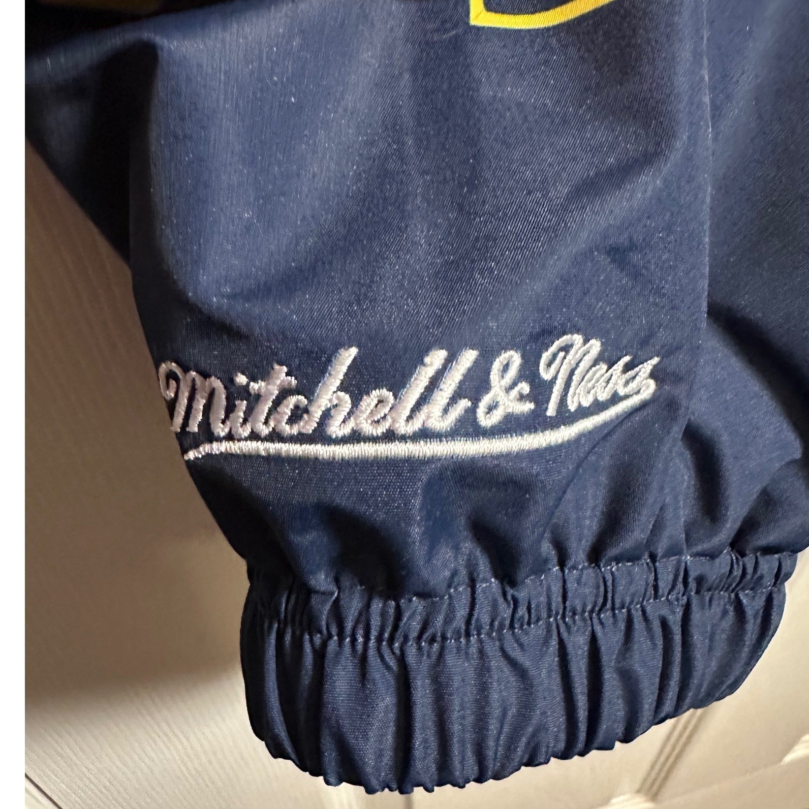 Mitchell and Ness Michigan Wolverines College Vault Windbreaker Jacket 3XL
