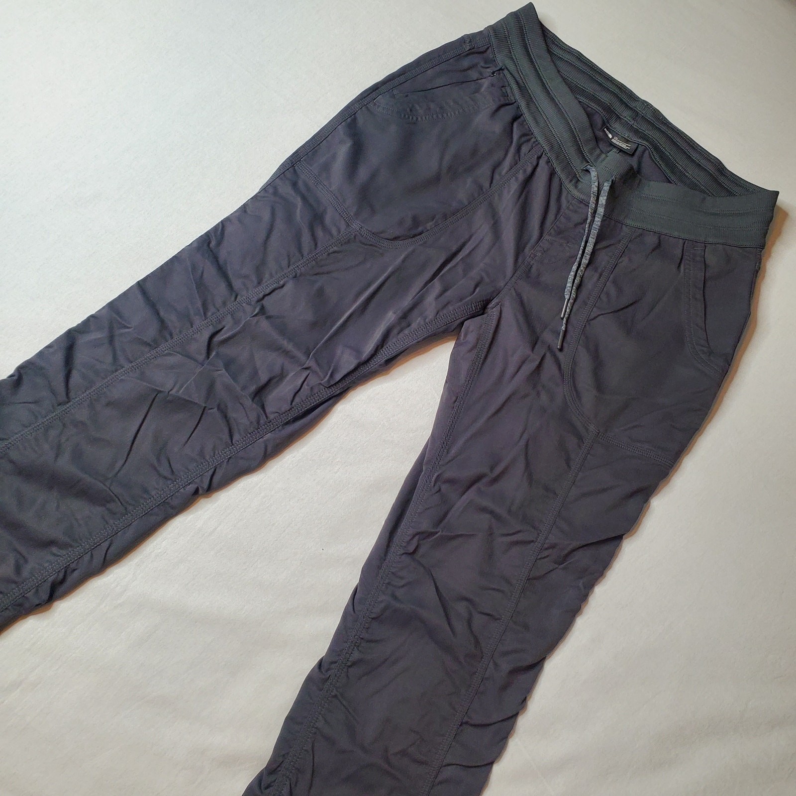 The North Face Women’s Size L Aphrodite 2.0 Pants Gray NF0A2UOP