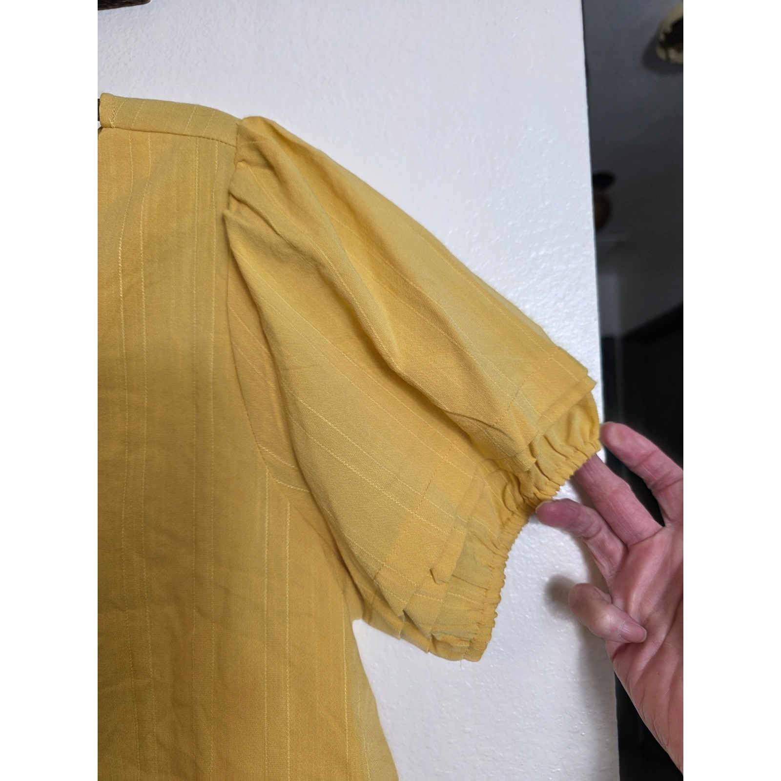 Ott Womens Mustard Yellow Button Front Puff Sleeve Blouse Large NEW