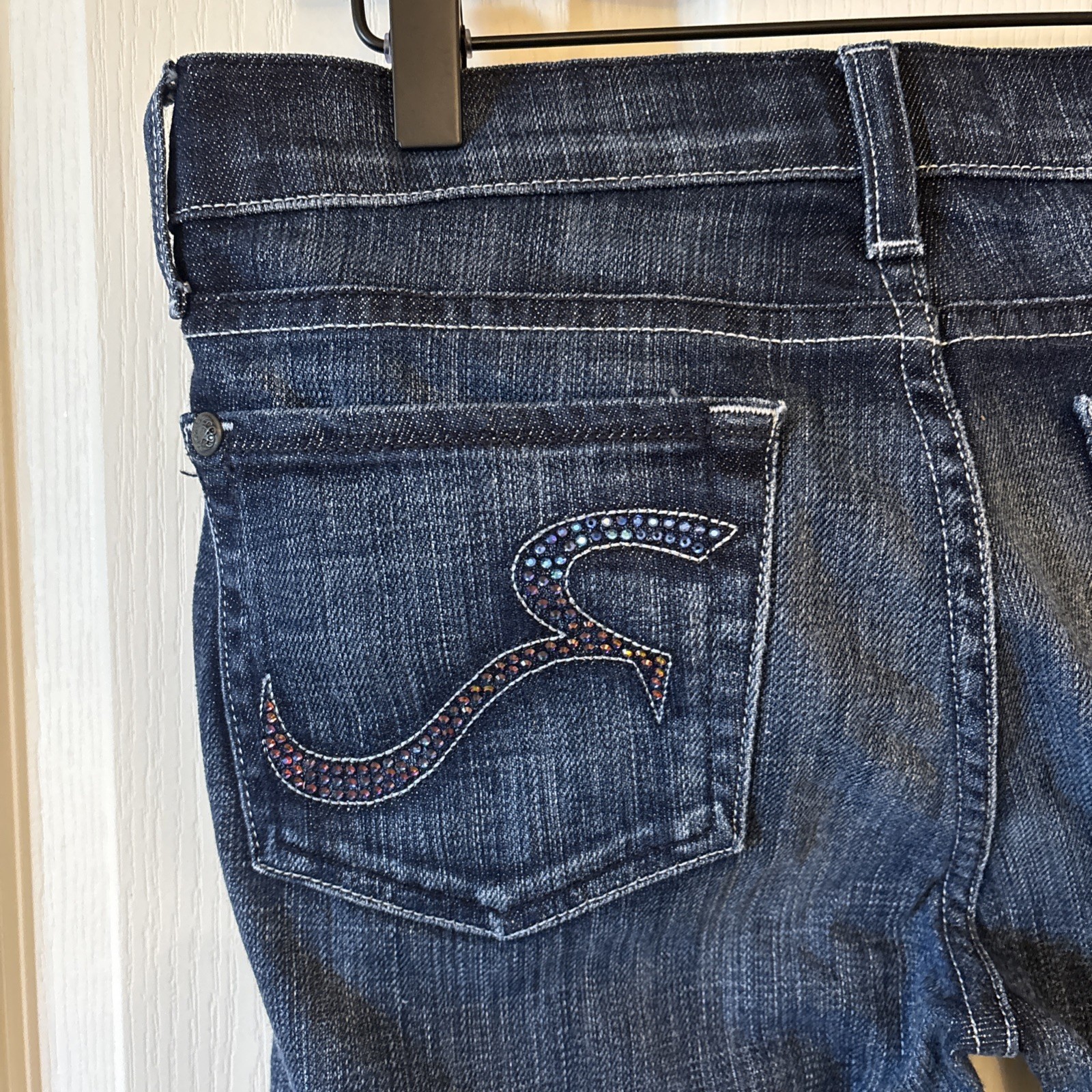 Vintage Rock & Republic Dark Blue Embellished Flare Jeans Women’s Size 29