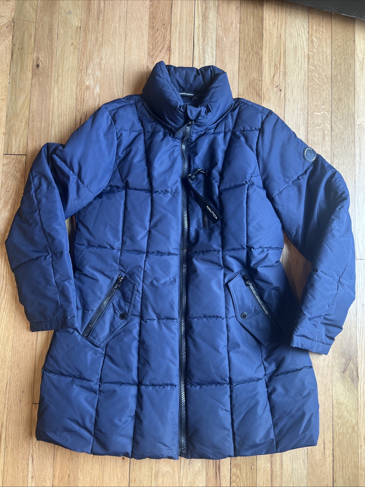 Nautica Women’s Heavyweight Puffer Jacket without The Hood