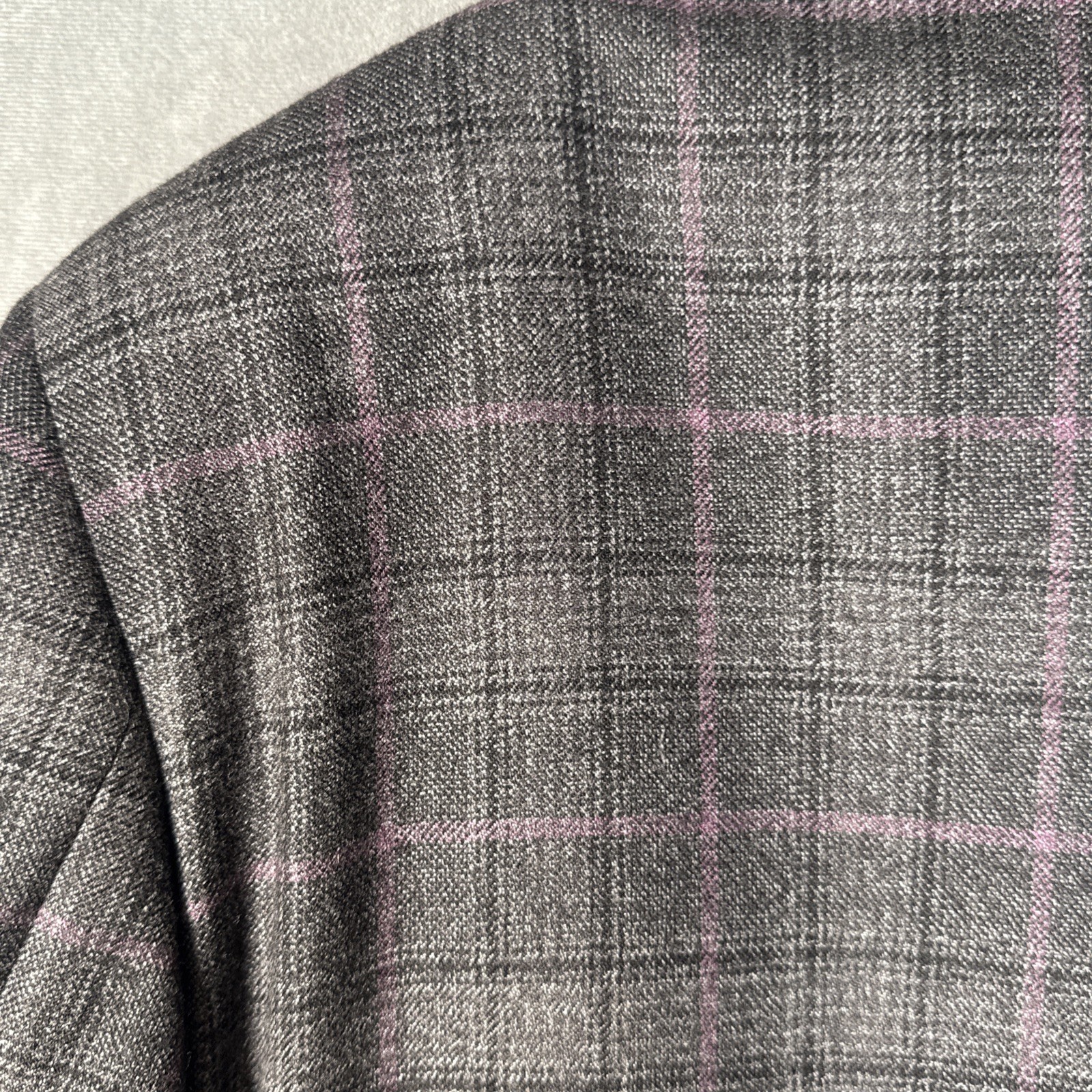 Corneliani Jacket Mens Cashmere Wool Gray Plaid Sport Coat Blazer EU58L US44L