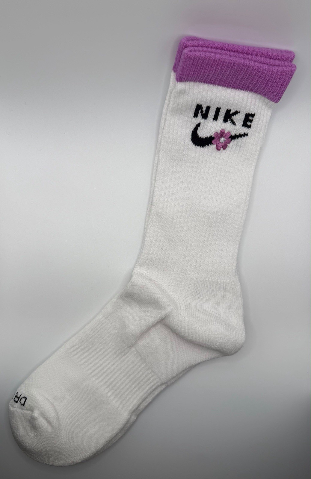 Nike Everyday Plus Dri-FIT Crew Socks Floral Pink Black White 3 Pack NWT