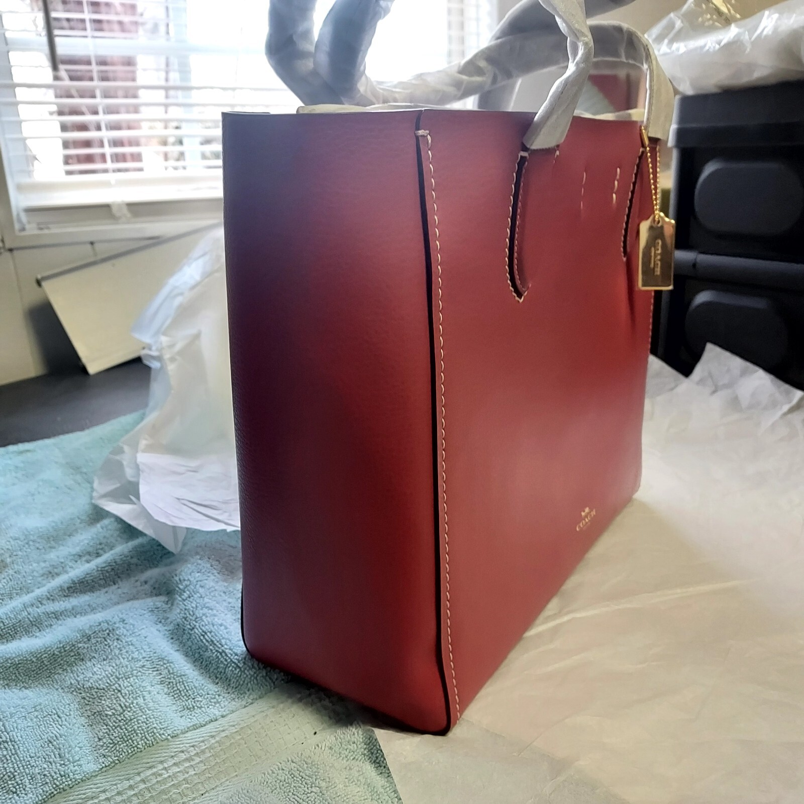 Coach 58660 Derby Tote Rouge Pink Pebbled Leather New