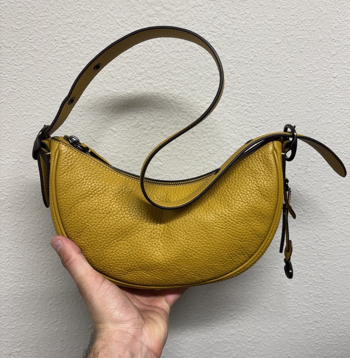 COACH Luna Crescent Shoulder Bag in Yellow – Soft Pebble Leather EUC