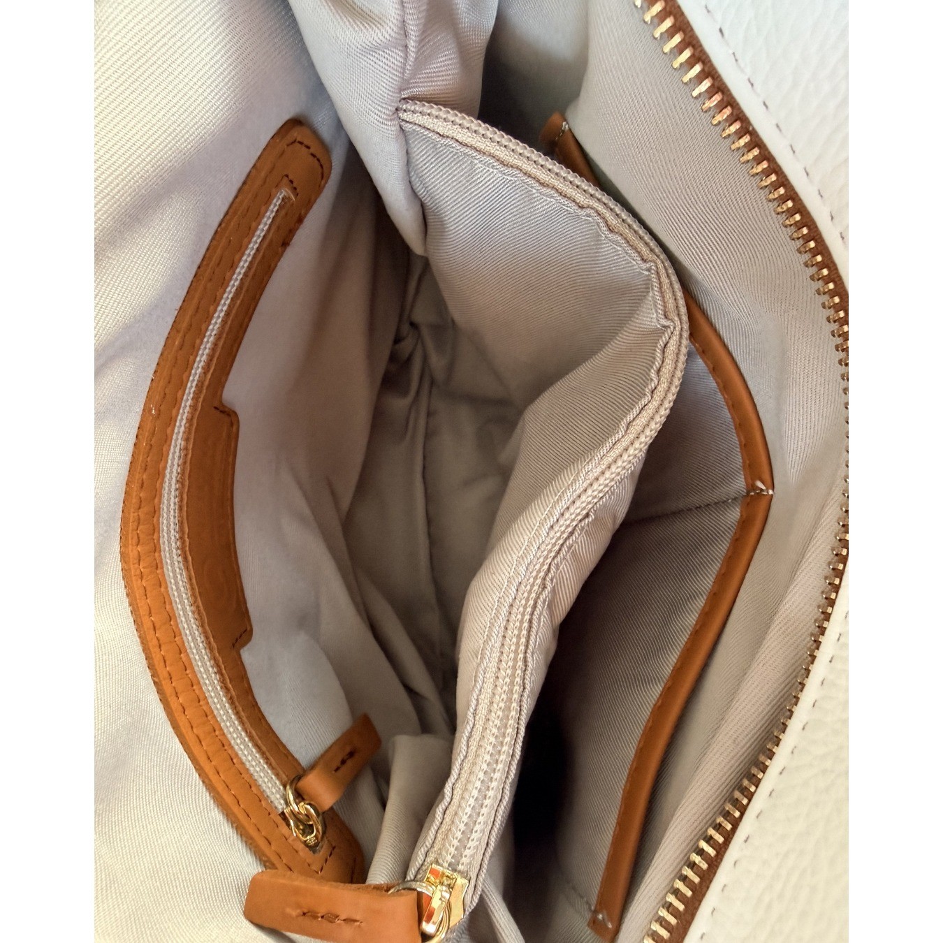 Valentina Italian Leather Convertible Backpack Shoulder Bag White Tan 1485 NWT