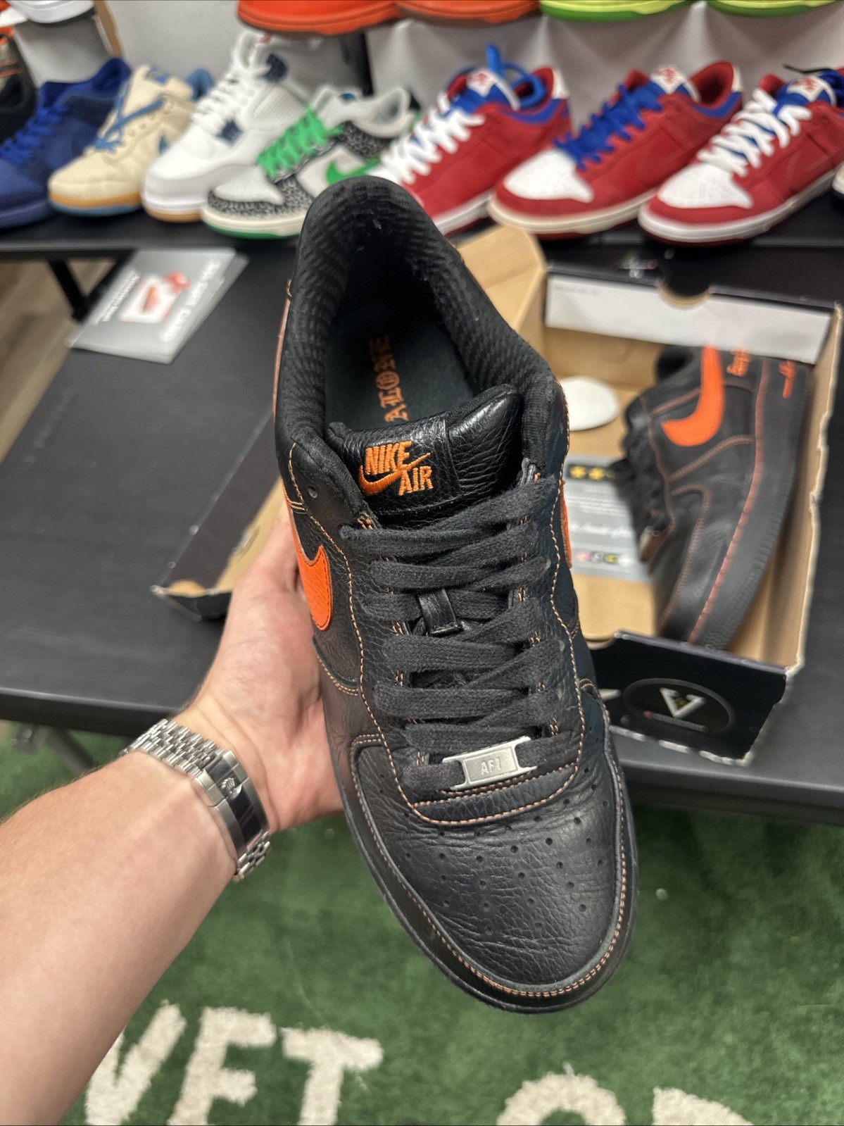 Size 10 – Vlone x NikeLab Air Force 1 Vlone