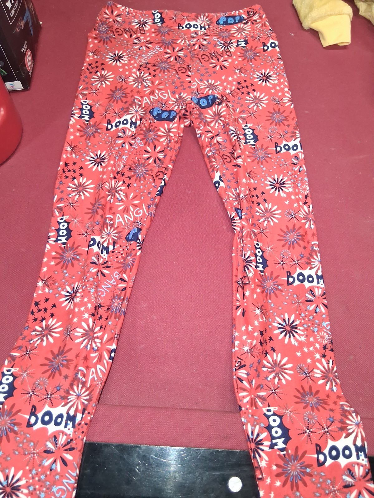 LuLaRoe Women’s One Size Ankle Leggings Red White Blue Fireworks Comic Print