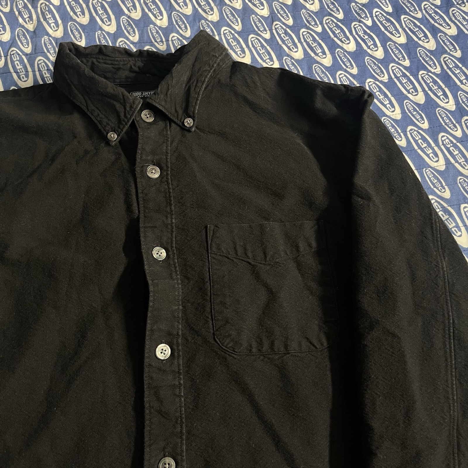Men’s Todd Snyder Stealth Black Button Shirt Long Sleeve Size Medium BK01