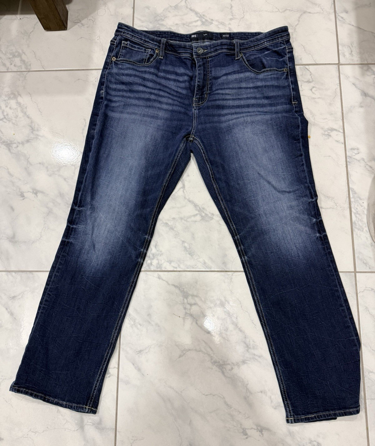 BKE Men’s Blue Denim Jeans Straight Leg Regular Fit Medium Wash Button Zip