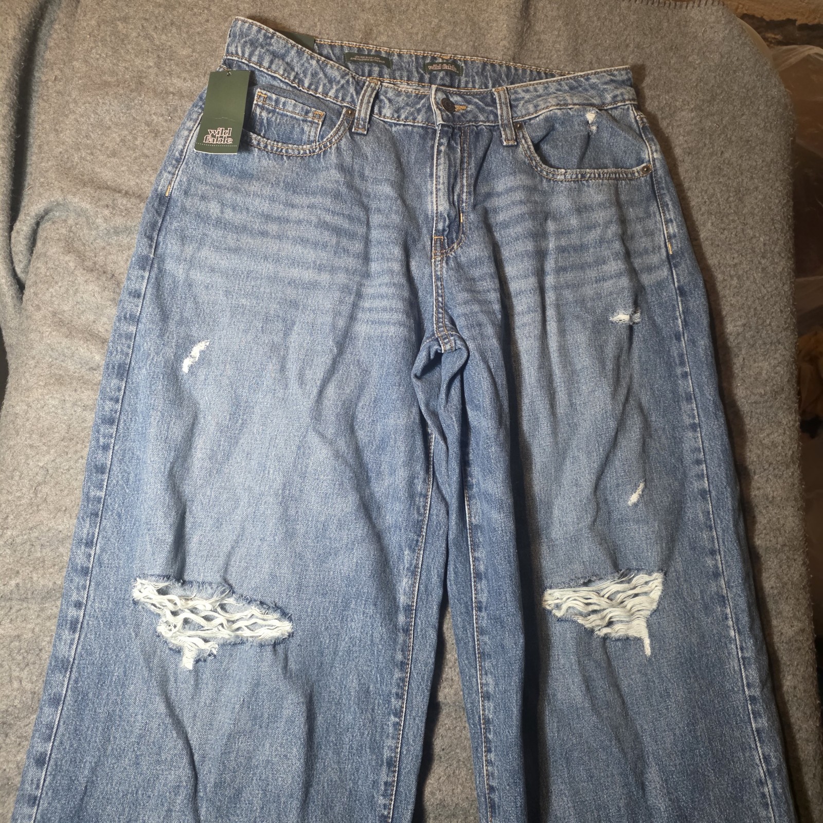 Wild Fable Low-rise Baggy Jeans Size 10 New With Tag C1