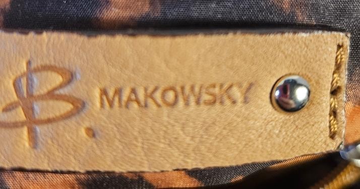 B. Makowsky Tan Pebbled Leather Hobo Shoulder Bag Drawstring Leopard Lining