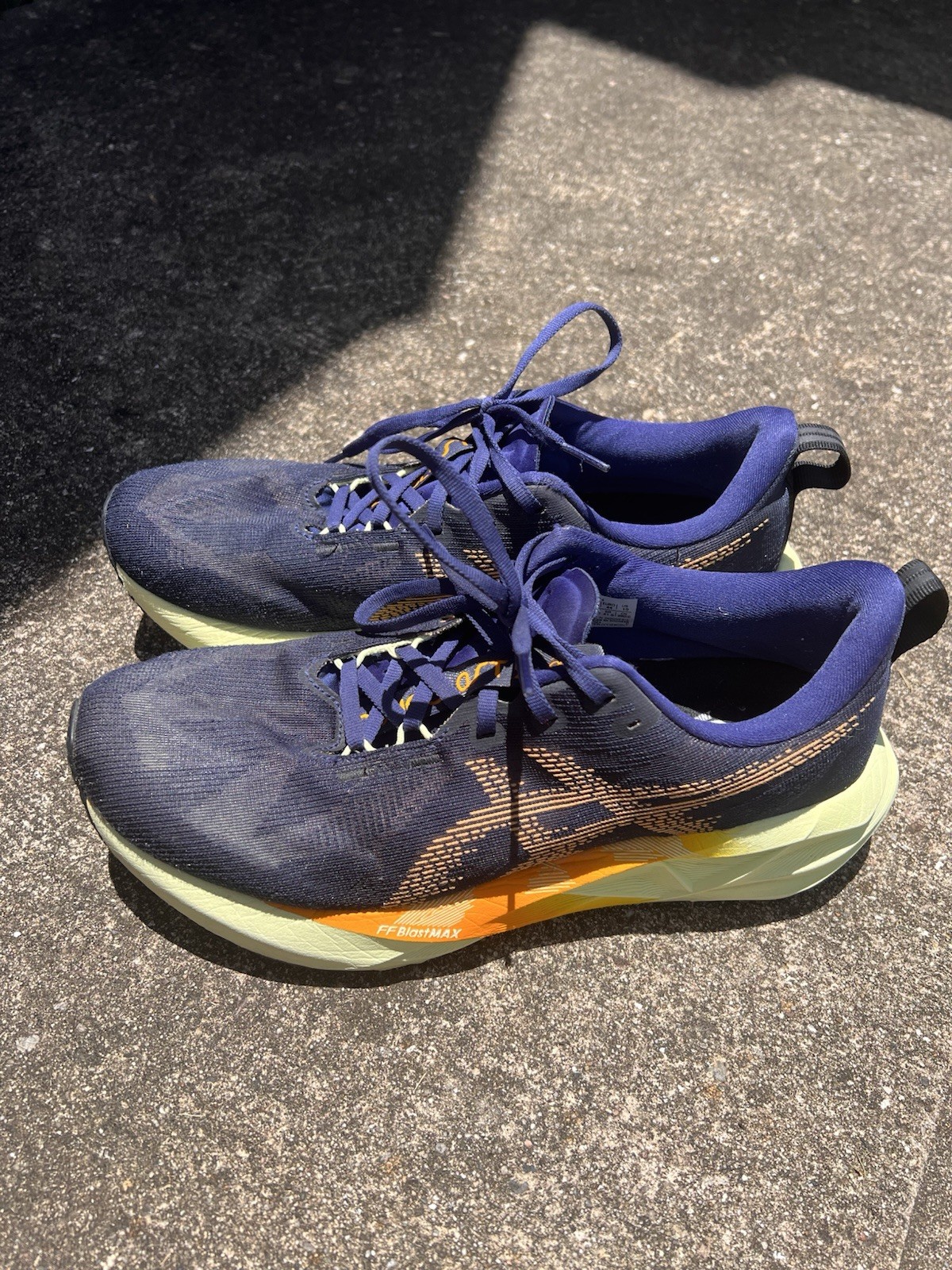 ASICS Novablast 5 Navy Blue Indigo/Amber Men’s Running Shoes Size 10