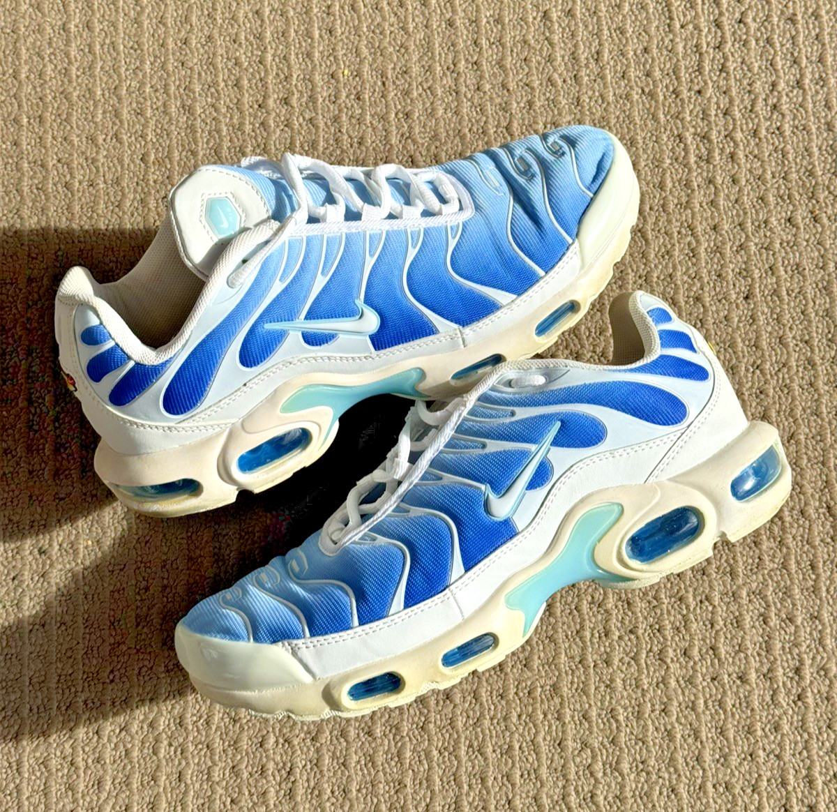 Nike Air Max Plus TN Battle Blue Sky Blue Mens Size 9.5 UK8.5 (852630-411)