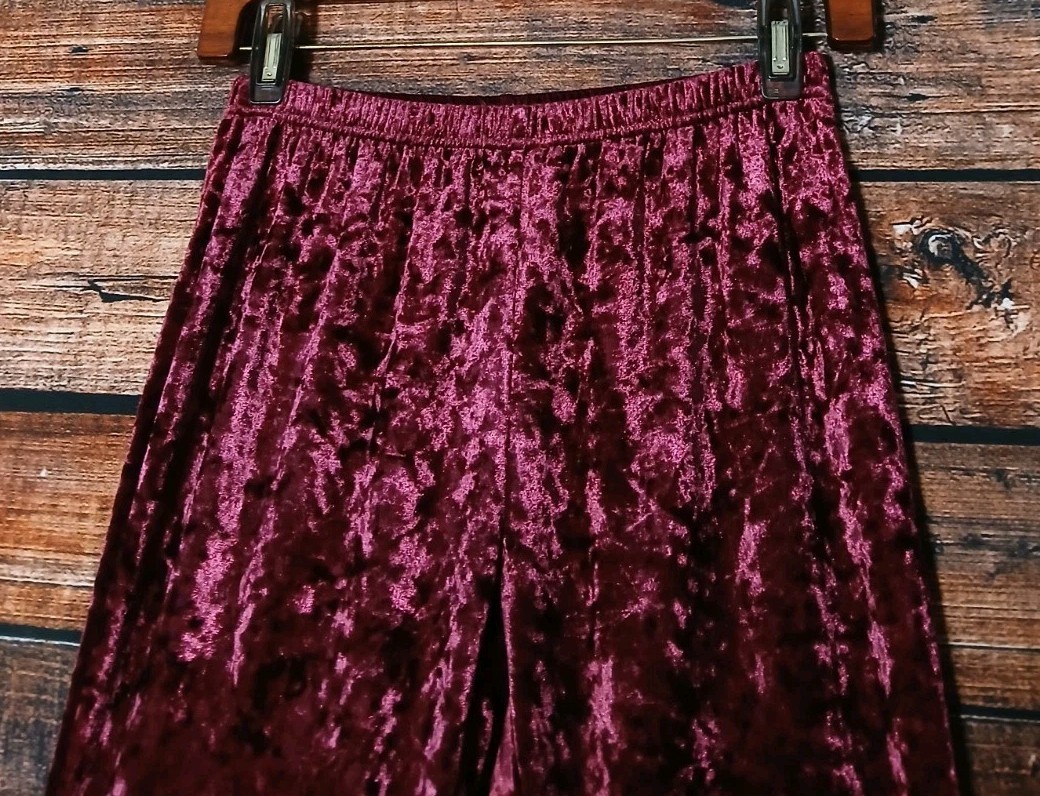 Altar’d State Pants M Bell Bottom Leggings Flared Burgundy Wine Crushed Velvet