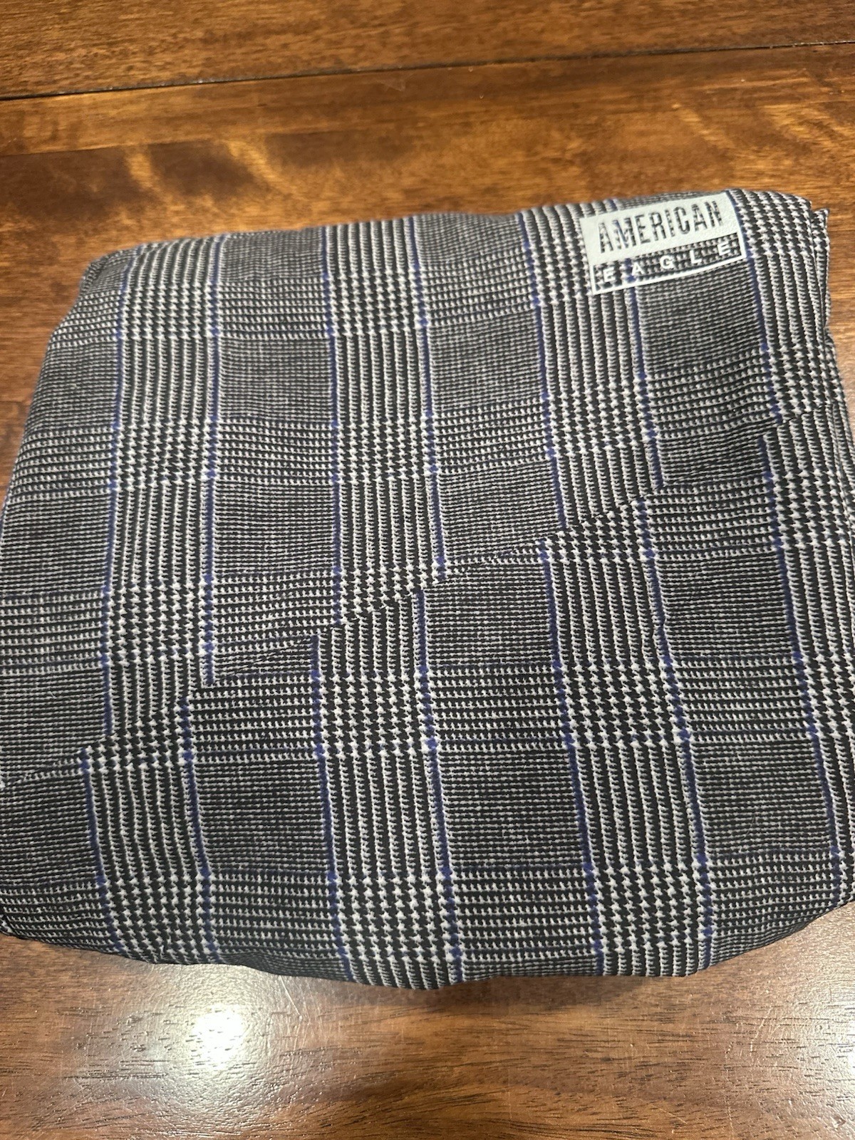 American Eagle Joggers Large Checkered Gray Casual Outdoor Active Unisex Pants