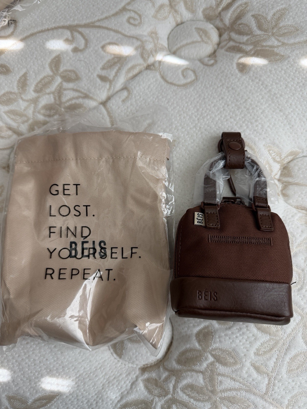 BEIS The Micro Weekender Charm In Maple