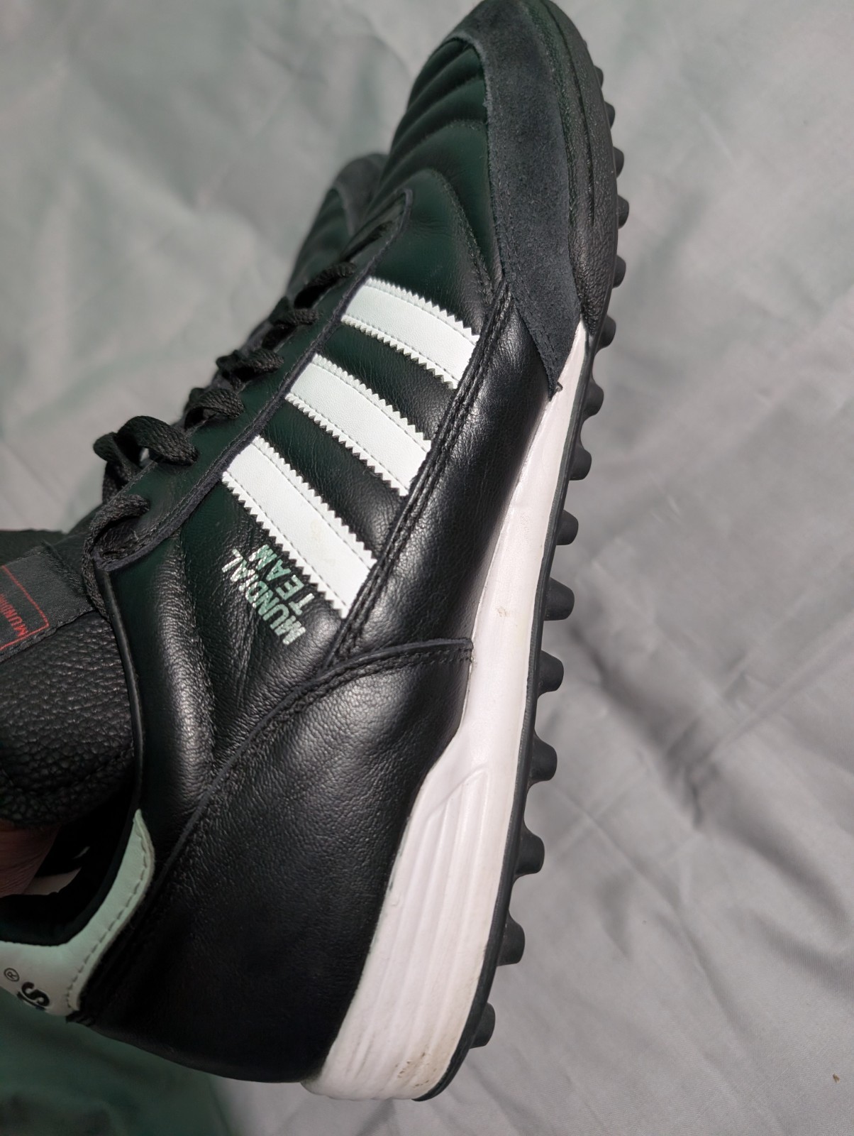 adidas Mundial Team Black Cloud White Men’s Sz 13 Turf Soccer Shoes