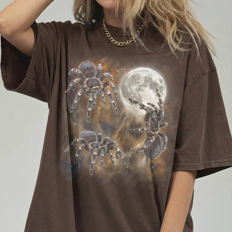 Comfort Tee Three Tarantula Moon Animal Insect Spider Graphic Gift