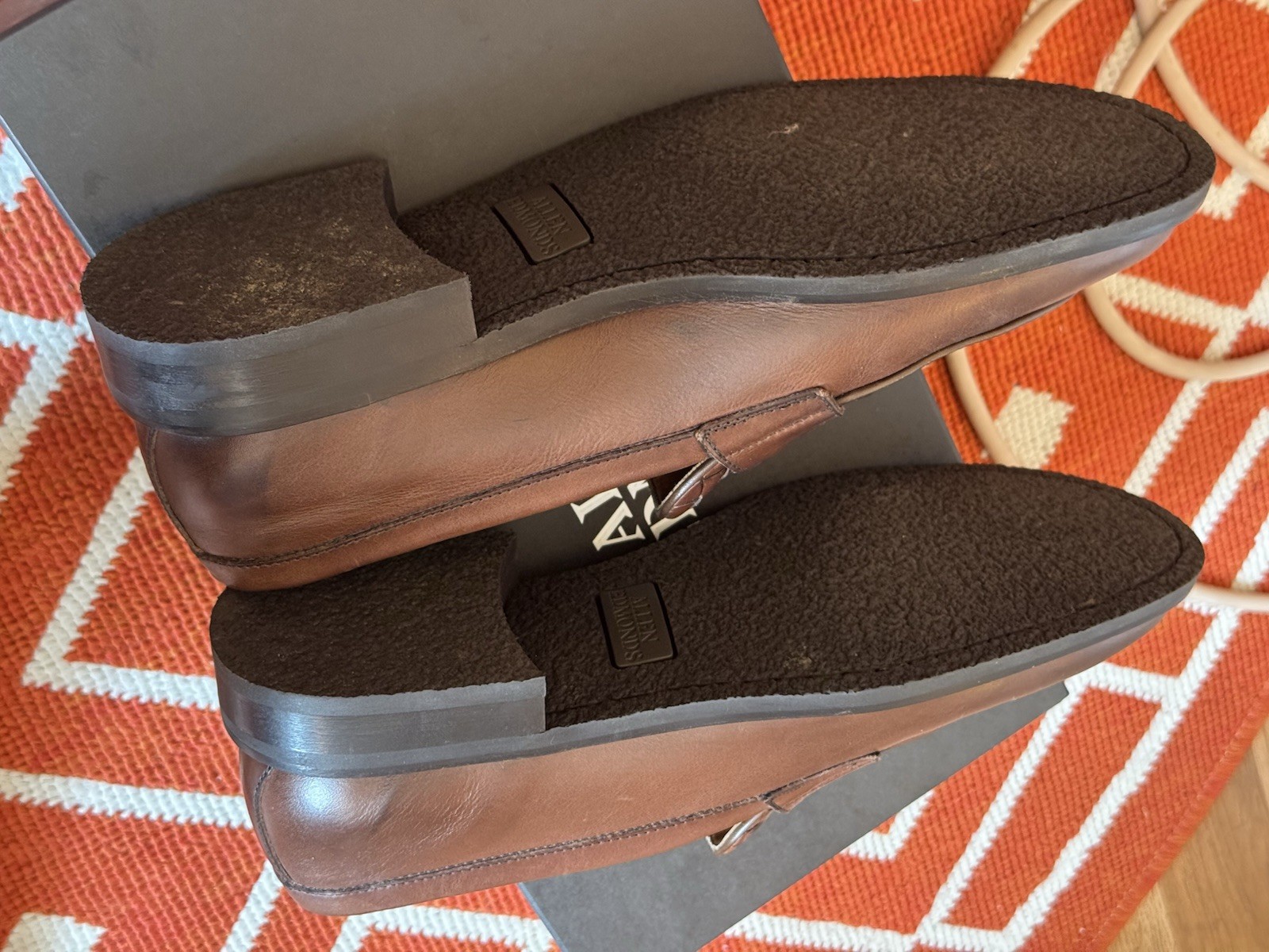 Allen Edmonds Como Men’s Brown Woven Leather Slip-On Loafer 8.5D Rubber sole