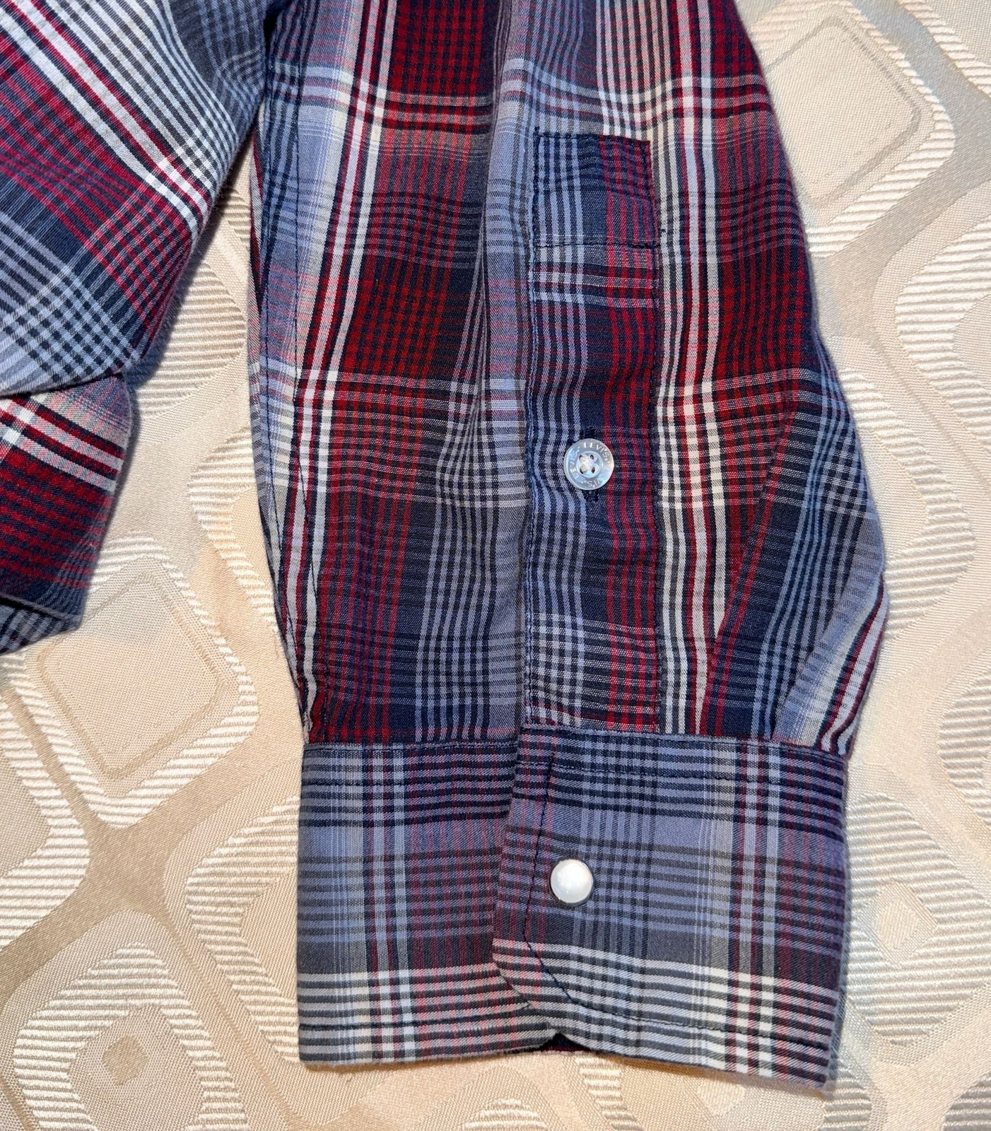 Levi’s Plaid Western Snap Front Shirt Size Large