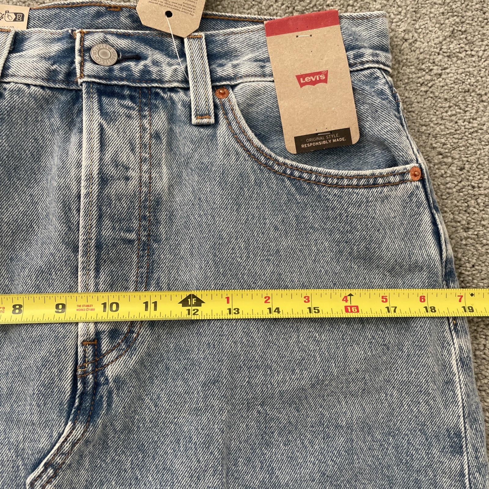 Levi’s Women’s Icon Long Jeans Maxi Slit Skirt Tag Sz. 28 Measured 30 Inch Waist