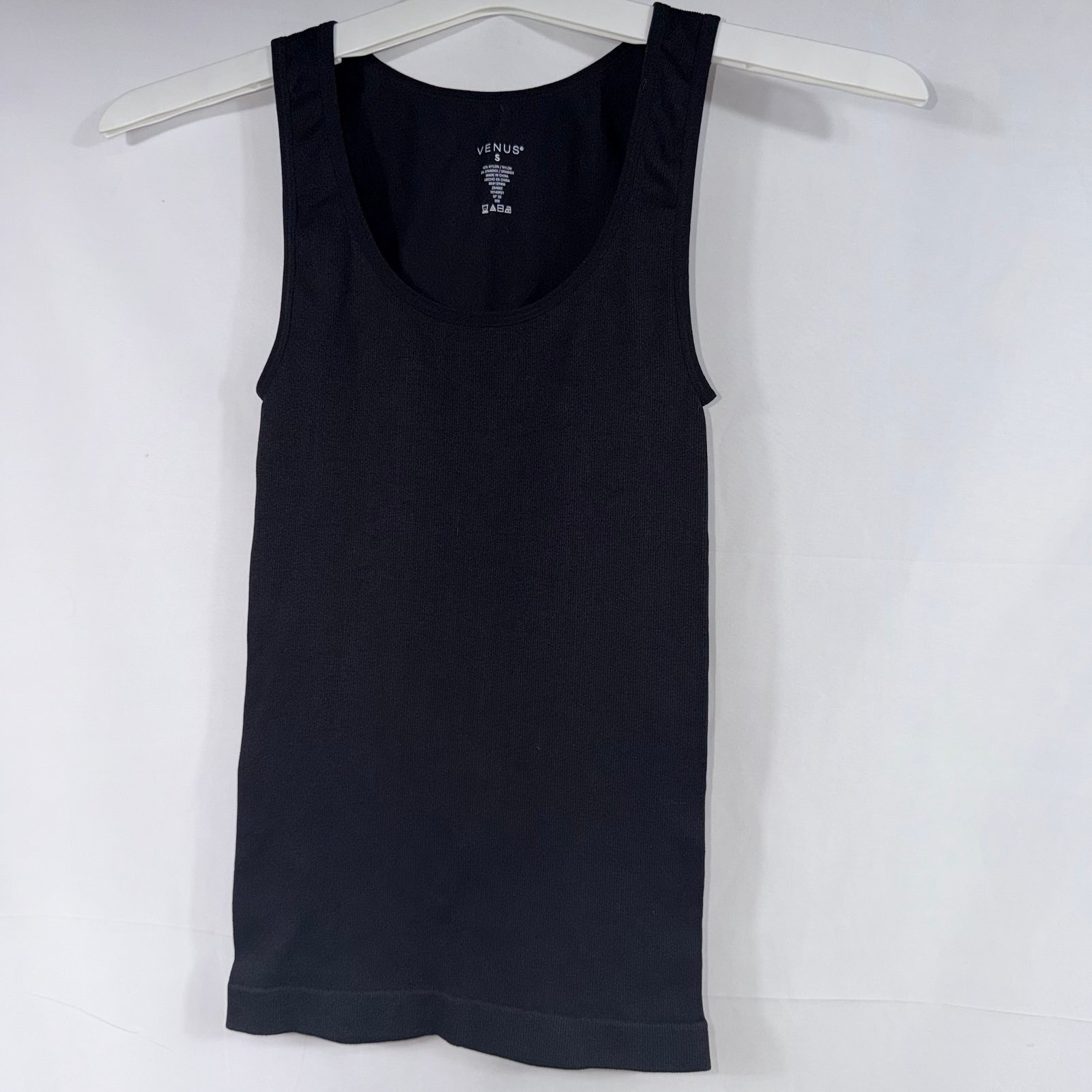 Venus Black Seamless Ribbed Long Tank Top Women’s Small