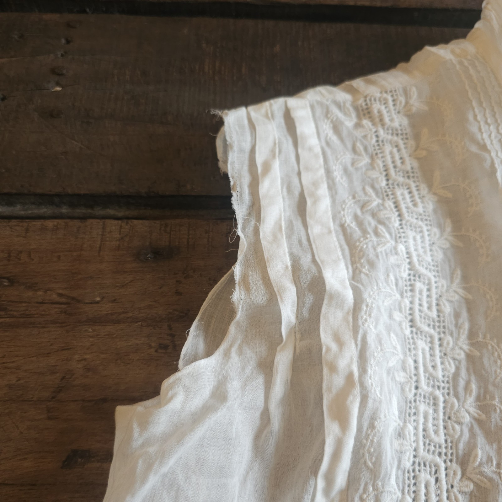 Antique Embroidered White Sleeveless Blouse Mock Neck As Is Top Shirt Edwardian