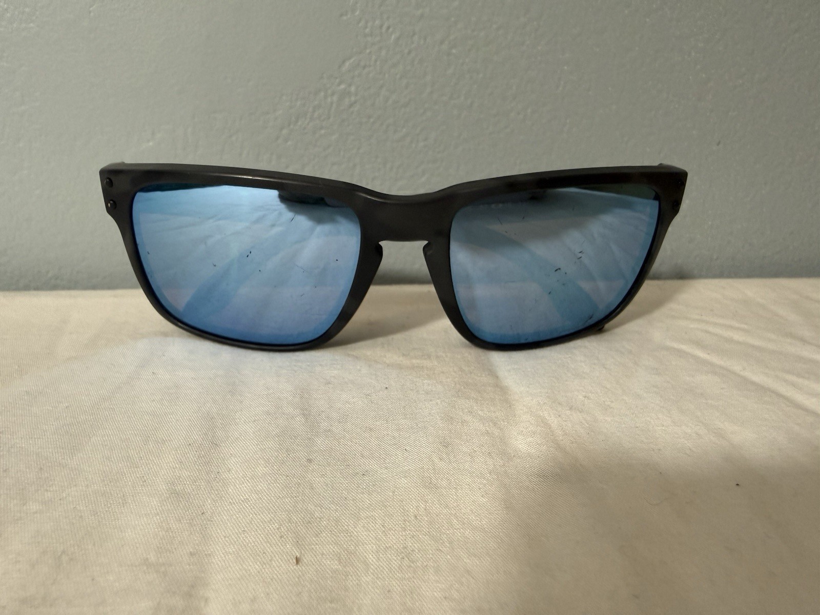 Oakley Holbrook Matte Black/Dark Camo w/ Deep Water Prizm Polarized Lenses