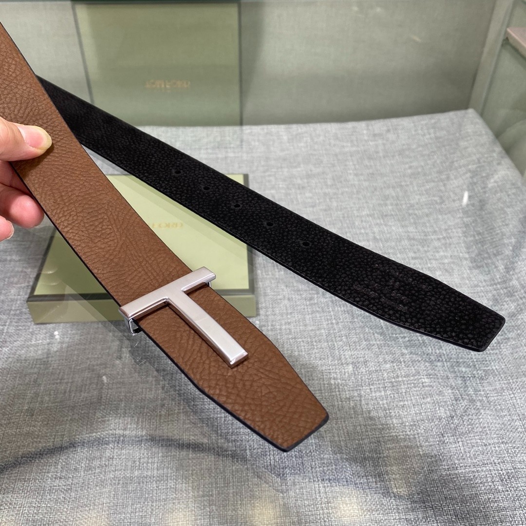 Tom Ford Mens Simple T Logo Brown/Black Leather Dress Belt S.S. Buckle
