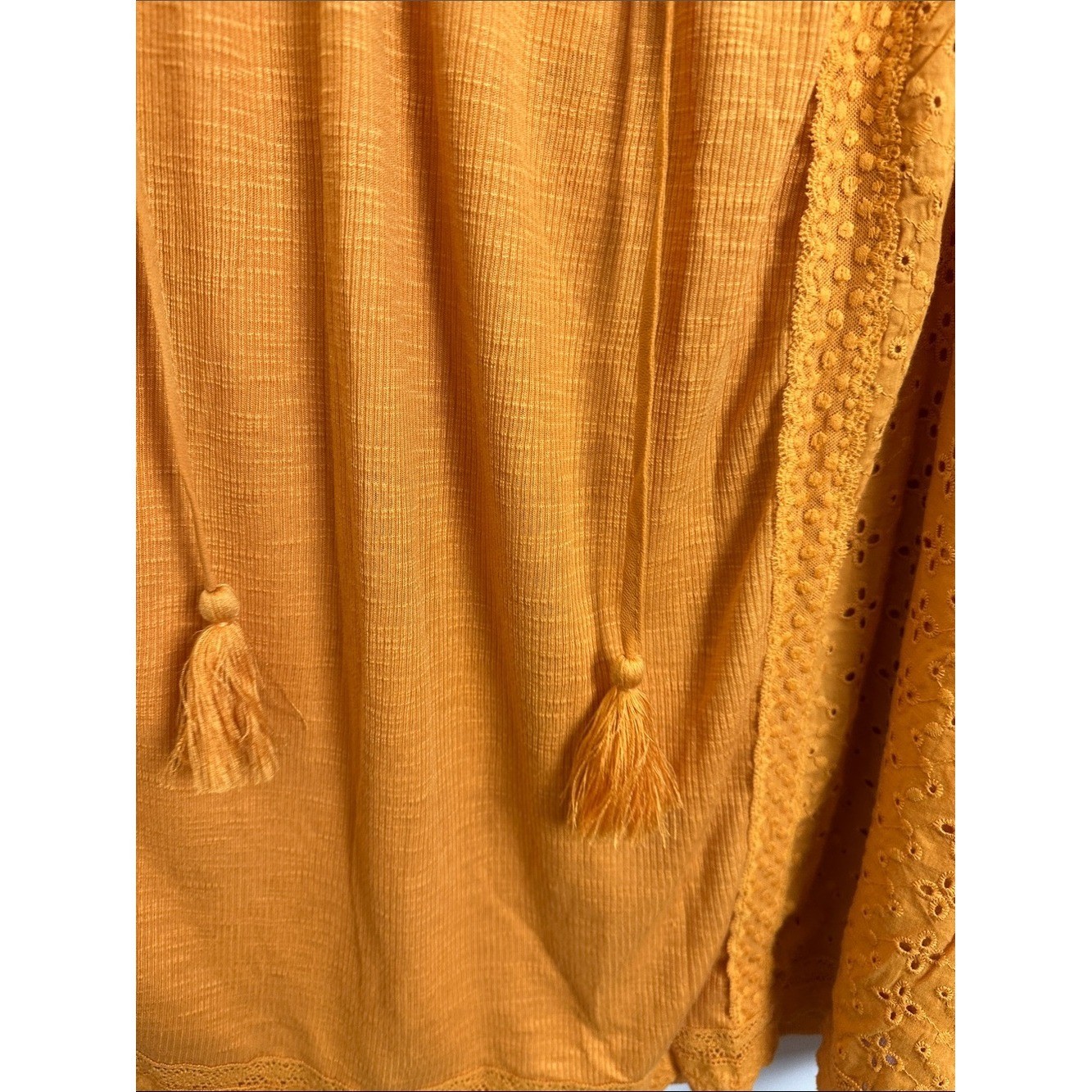 KNOX ROSE Mustard Eyelet Tassel Sleeveless Top – Women