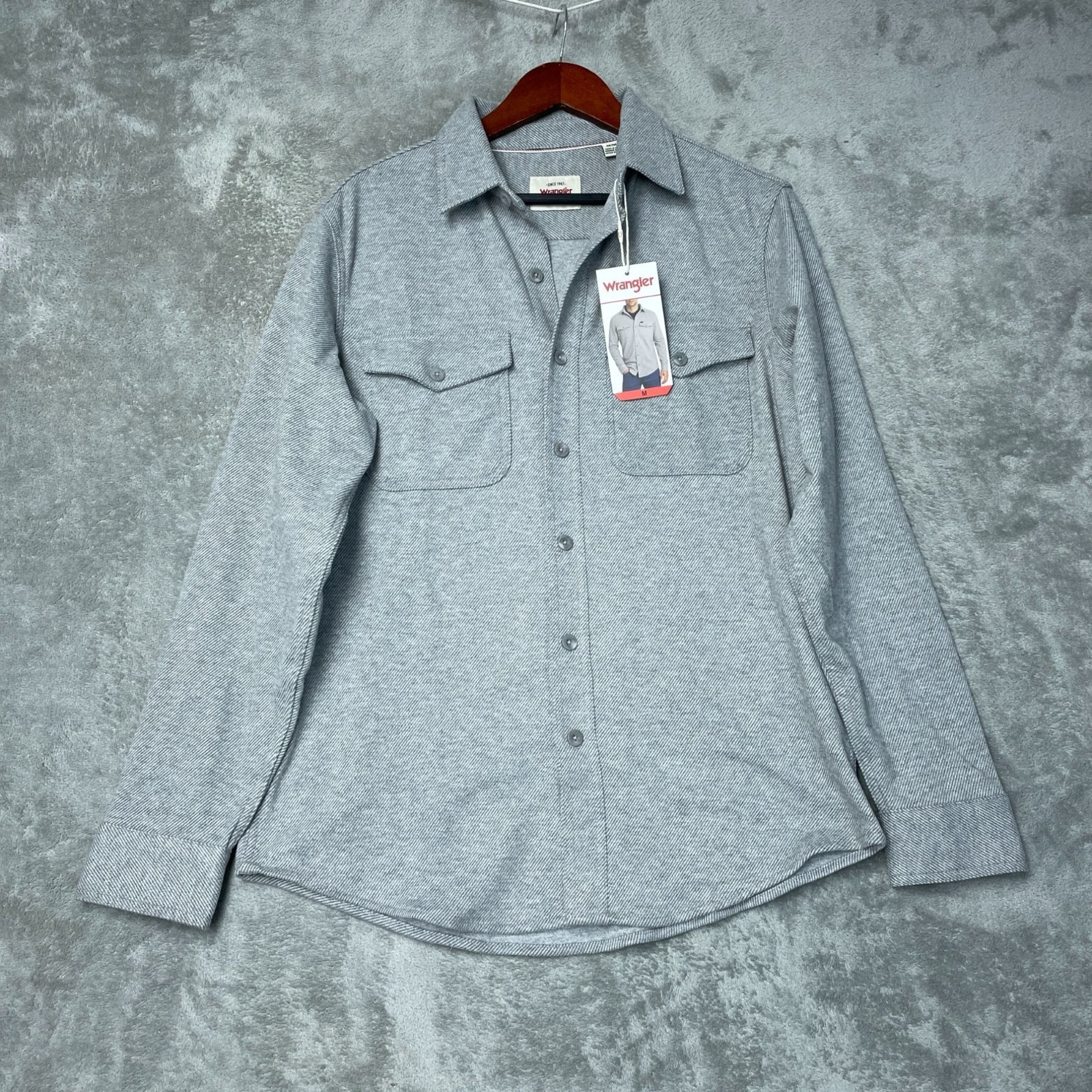 Wrangler Men’s Size M Gray Flannel Knit Shirt With Button Front L1624