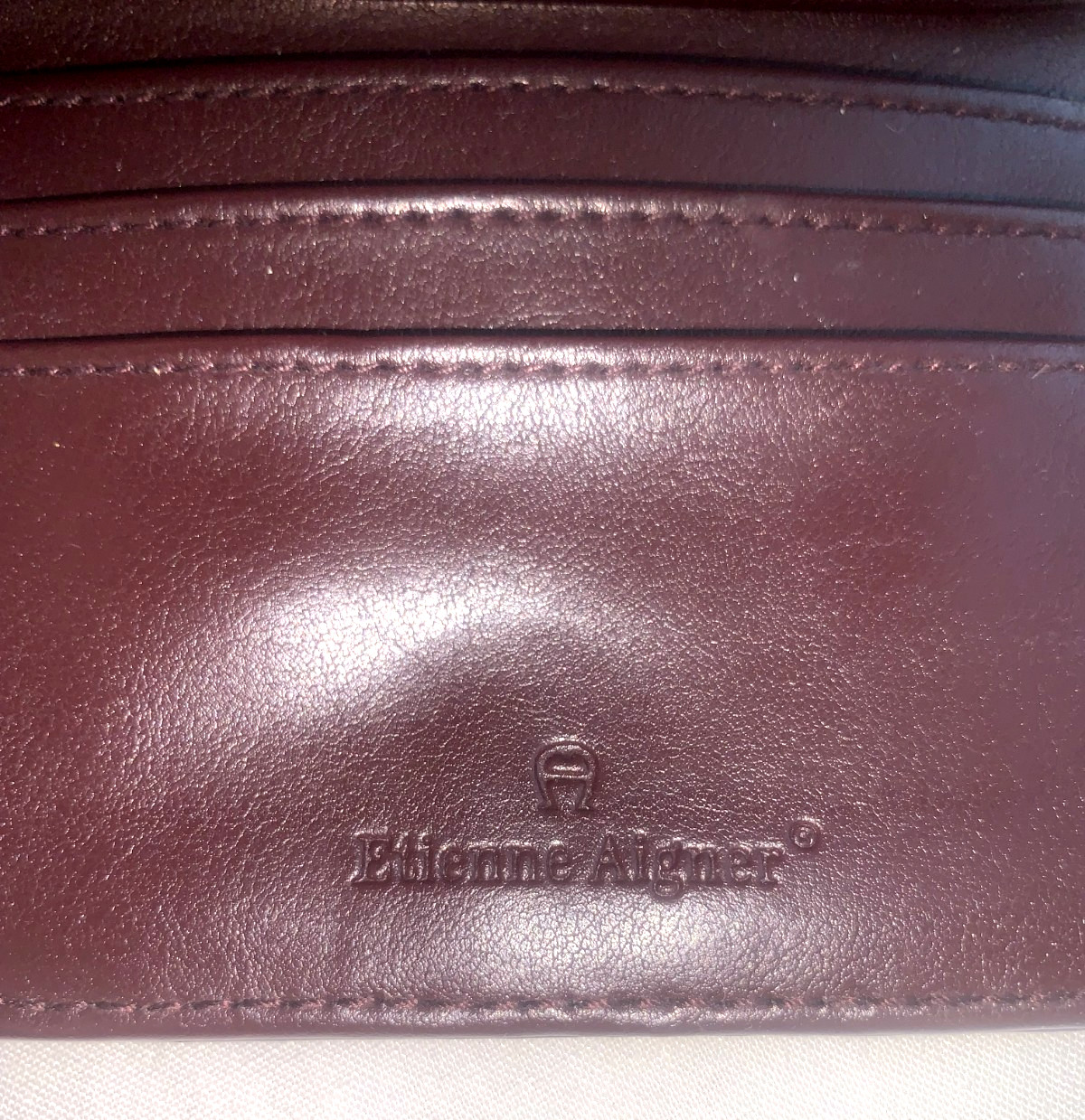 NEW Etienne Aigner Bifold Wallet & Keychain Woven Straw / Rattan Burgundy & Tan