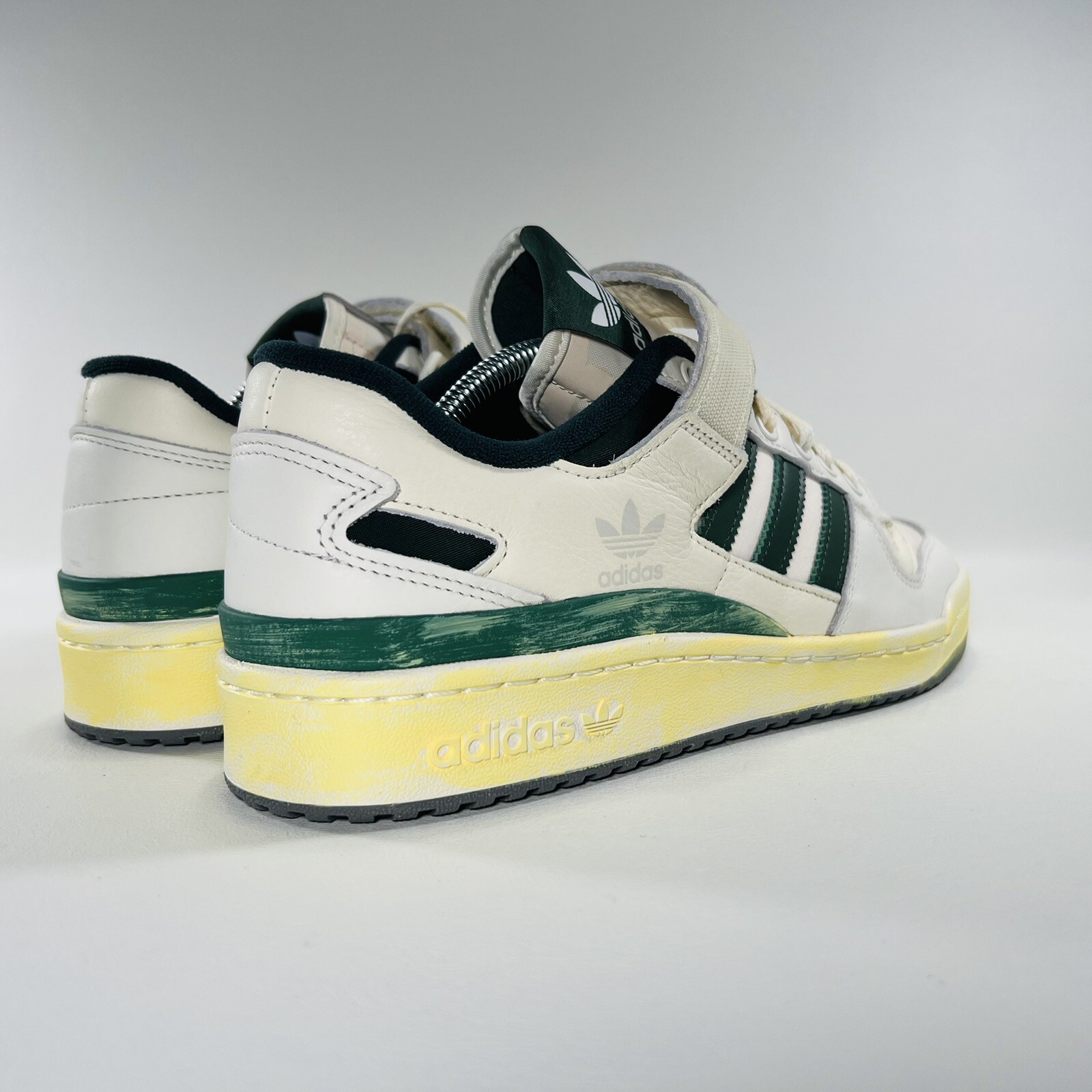 Adidas Forum 84 Low AEC Men Shoes Athletic Sneakers Off White Green Trainers New