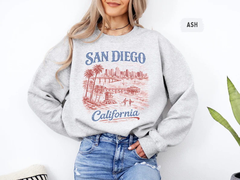 San Diego California Beach Scene Vintage Travel Souvenir Graphic Sweatshirt