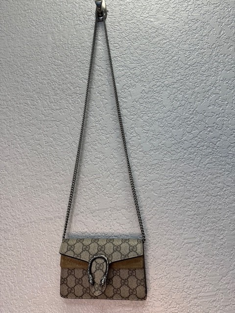 Gucci GG Supreme Monogram Super Mini Dionysus Bag