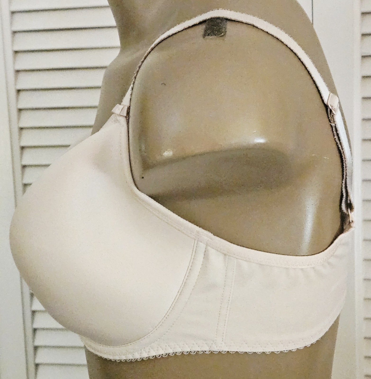 NWOT FANTASIE FL10131 Spacer Molded Cups Underwire Bra 34G Nude Beige