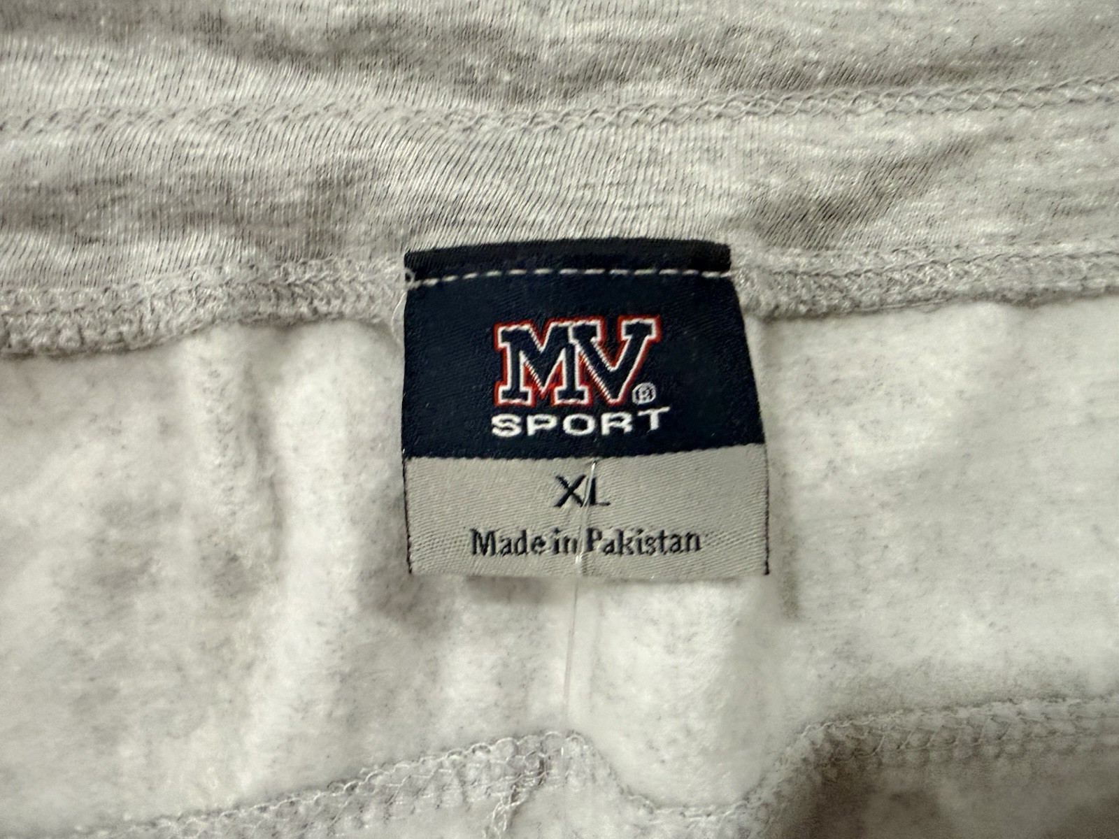 United States Army “US Army” Women’s Fleece Shorts Ash Gray Heather – Sz XL
