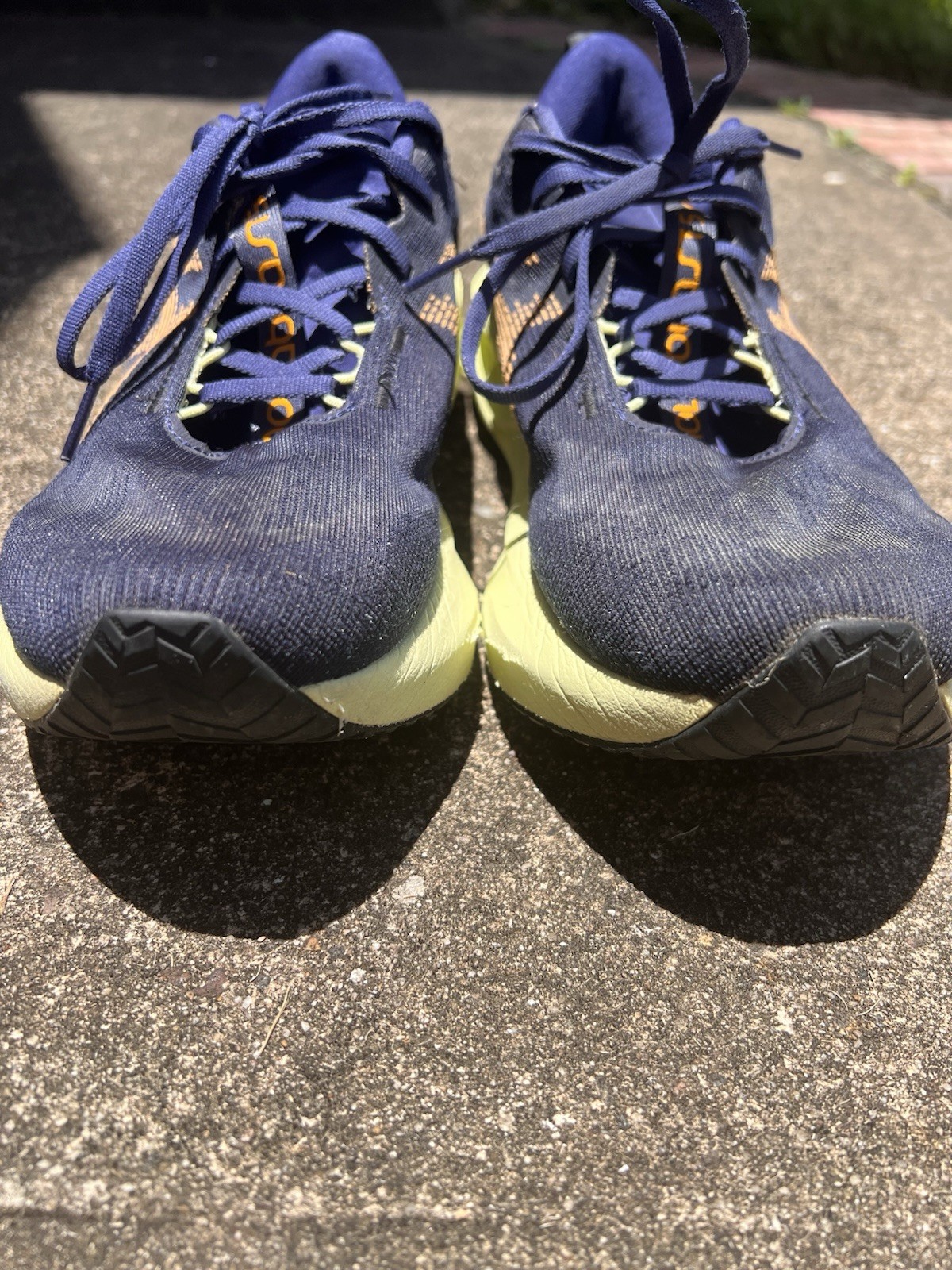 ASICS Novablast 5 Navy Blue Indigo/Amber Men’s Running Shoes Size 10