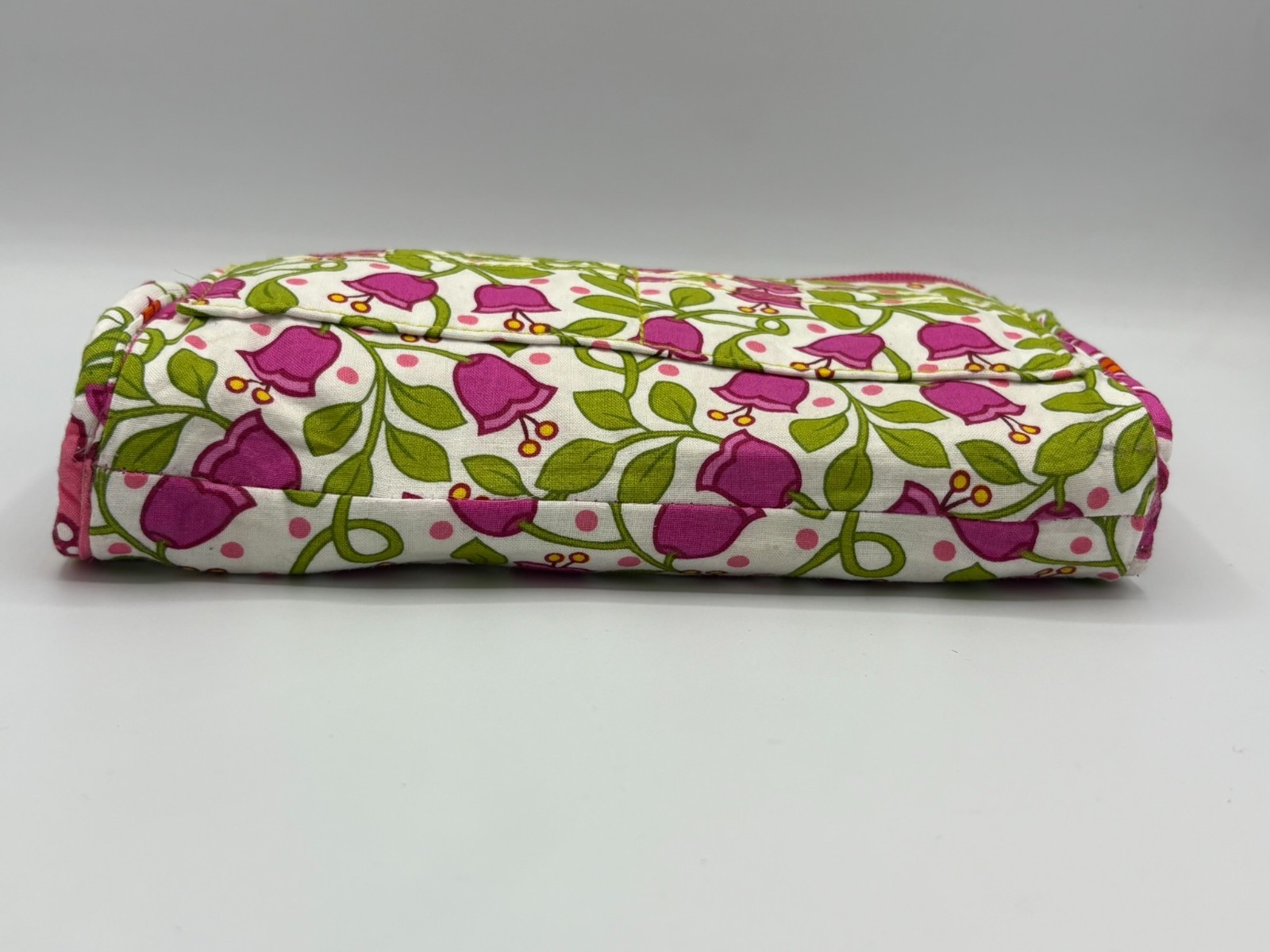 Vera Bradley Lilli Bell Push Lock Wristlet Wallet Purse Pink Floral Retired FLAW