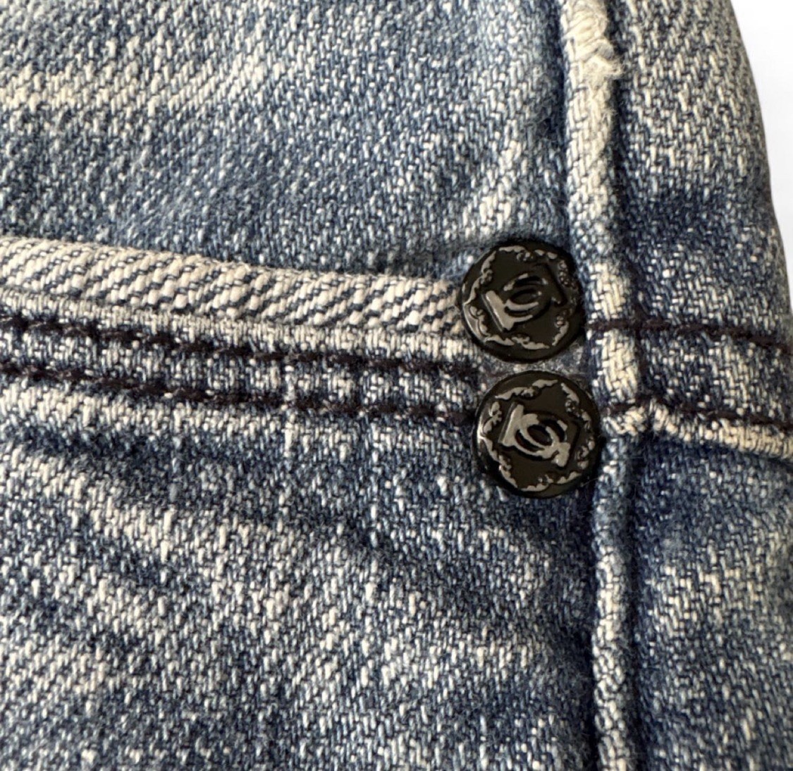Vintage Bebe Premium Denim Y2K Micro Mini Skirt — Skylar Wash — Size 27