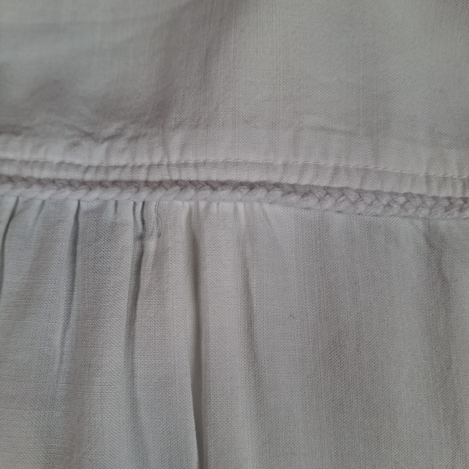 Cloth & Stone Anthropologie Hidden Button Up Blouse XL White Braid Trim Lyocell
