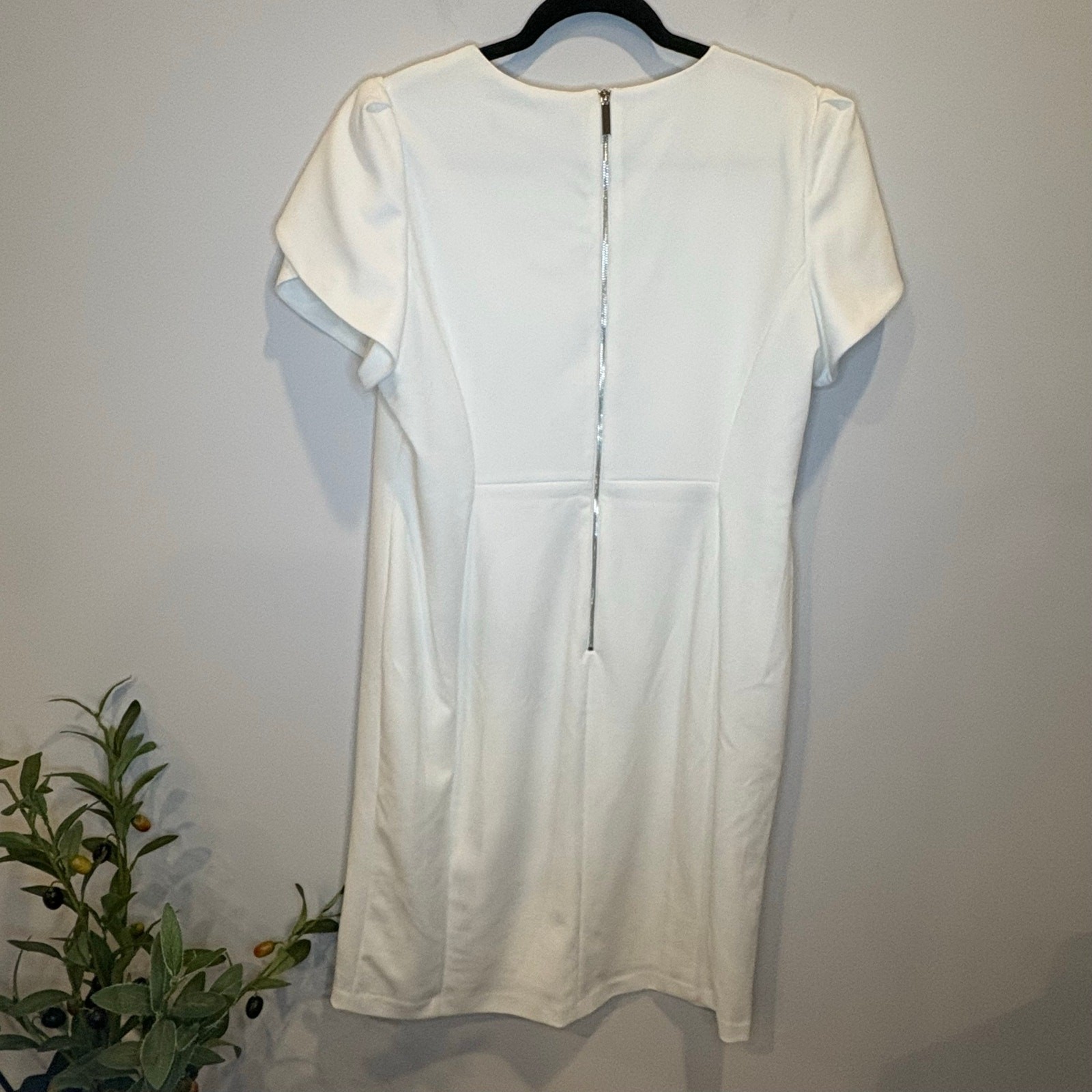 Andrew Marc Pencil Dress Size 16 | Feminine Form Fitting Event Ready Elegance