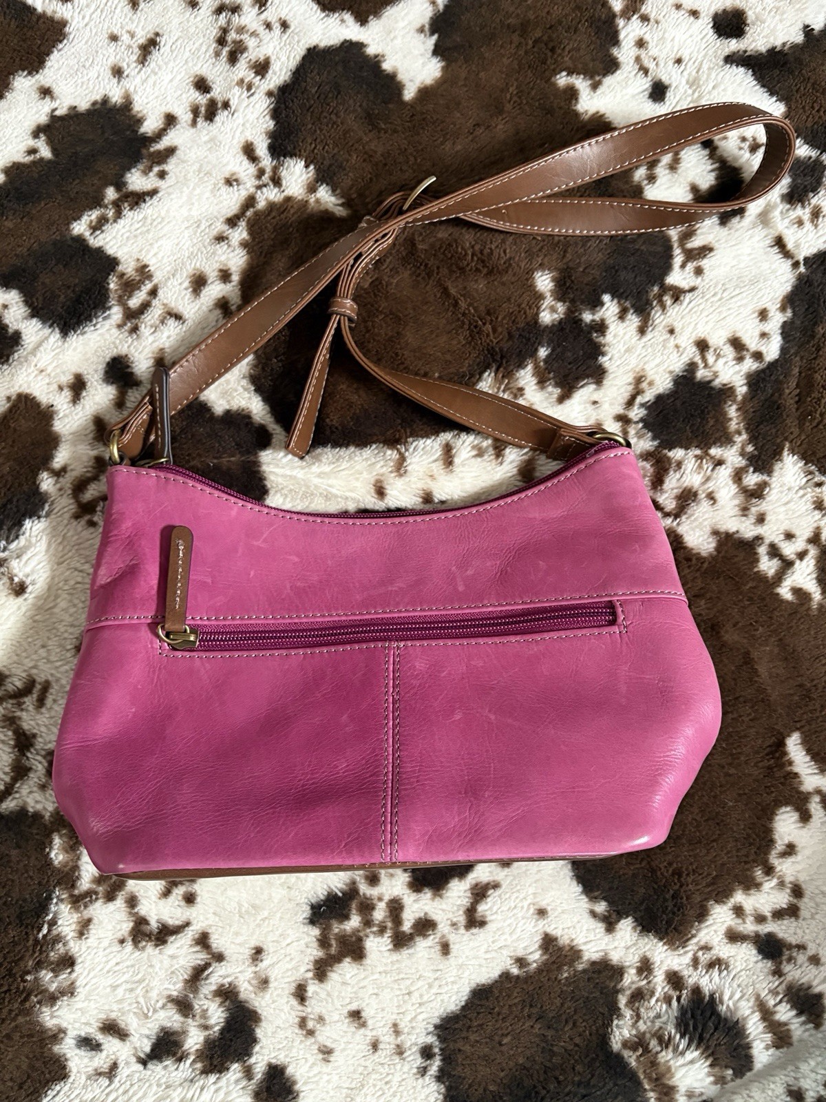 Medium Leather